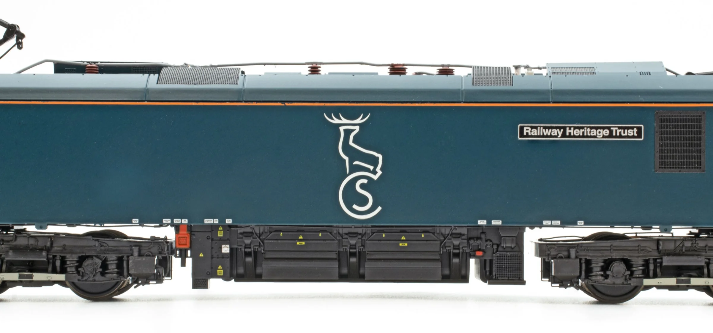 Class 92 Caledonian No.92033 'Railway Heritage Trust' Electric Locomotive - DCC Fitted - Image 3