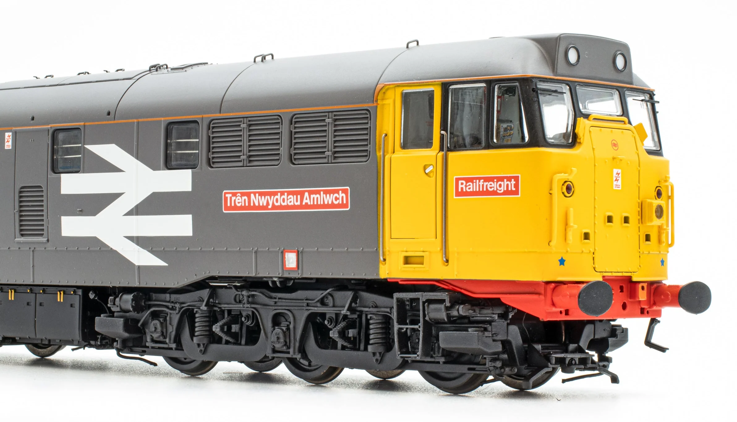 Class 31 31296 Railfreight Grey with Orange Cantrail Stripe 'Amlwch Freighter / Trên Nwyddau Amlwch' Diesel Locomotive - Image 4
