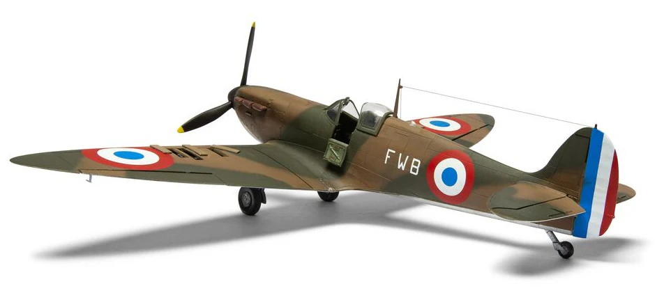 A05126B Supermarine Spitfire Mk.I Model Kit - Image 9