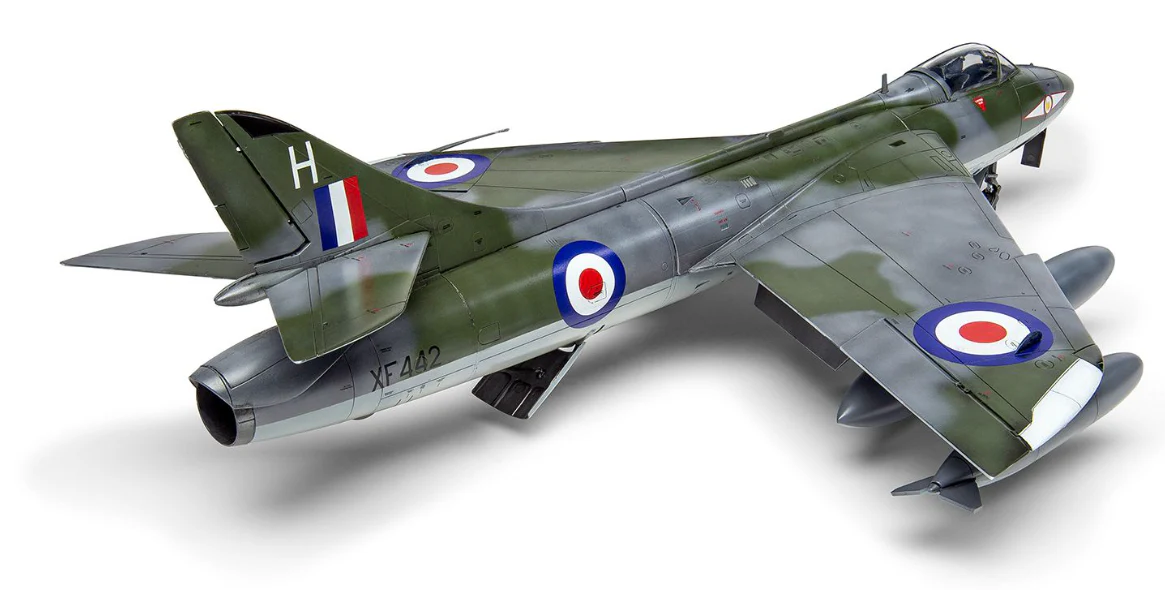 A09192 Hawker Hunter FGA.9/FR.10/GA.11 Model Kit - Image 6