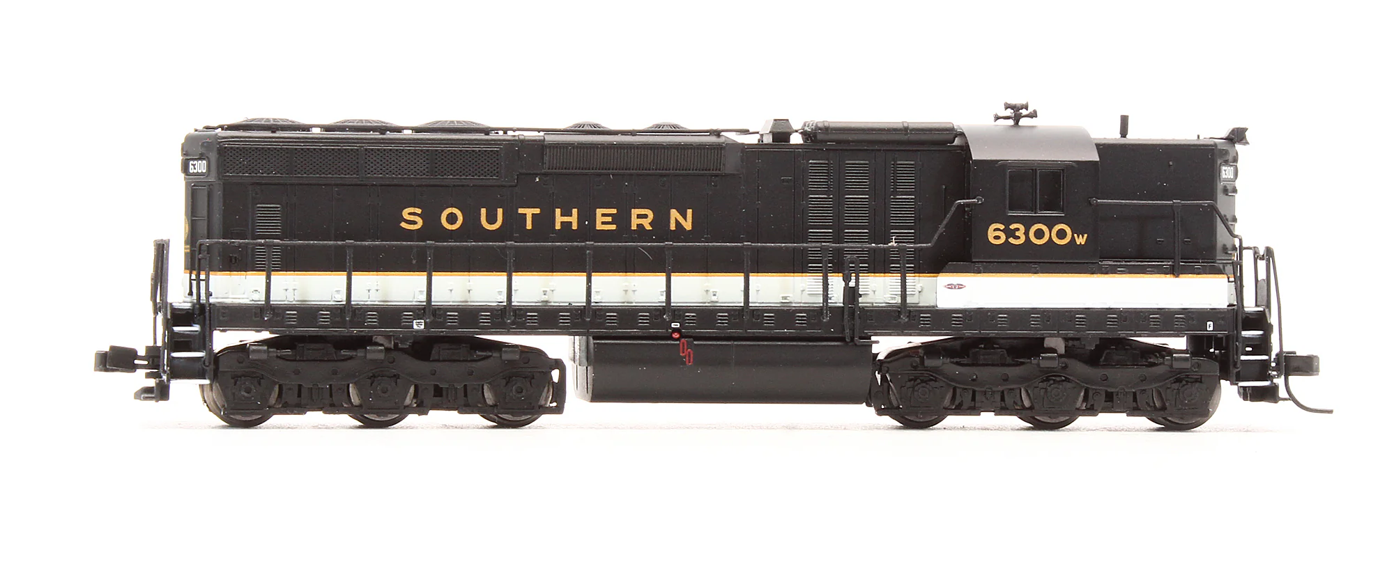 Pre-Owned 40 002 863 SD24 Diesel Locomotive Southern - Road #6300 - Image 3