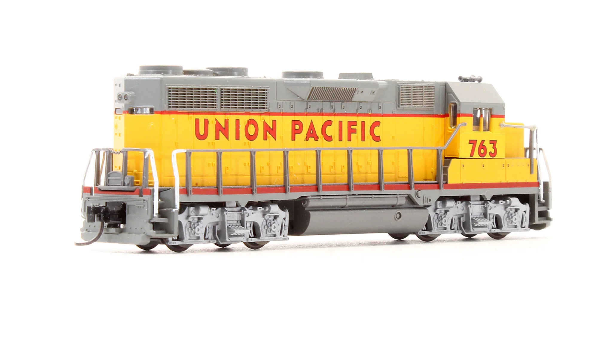 Pre-Owned 4622 GP35 Diesel Locomotive Union Pacific - Road #763 - Image 2