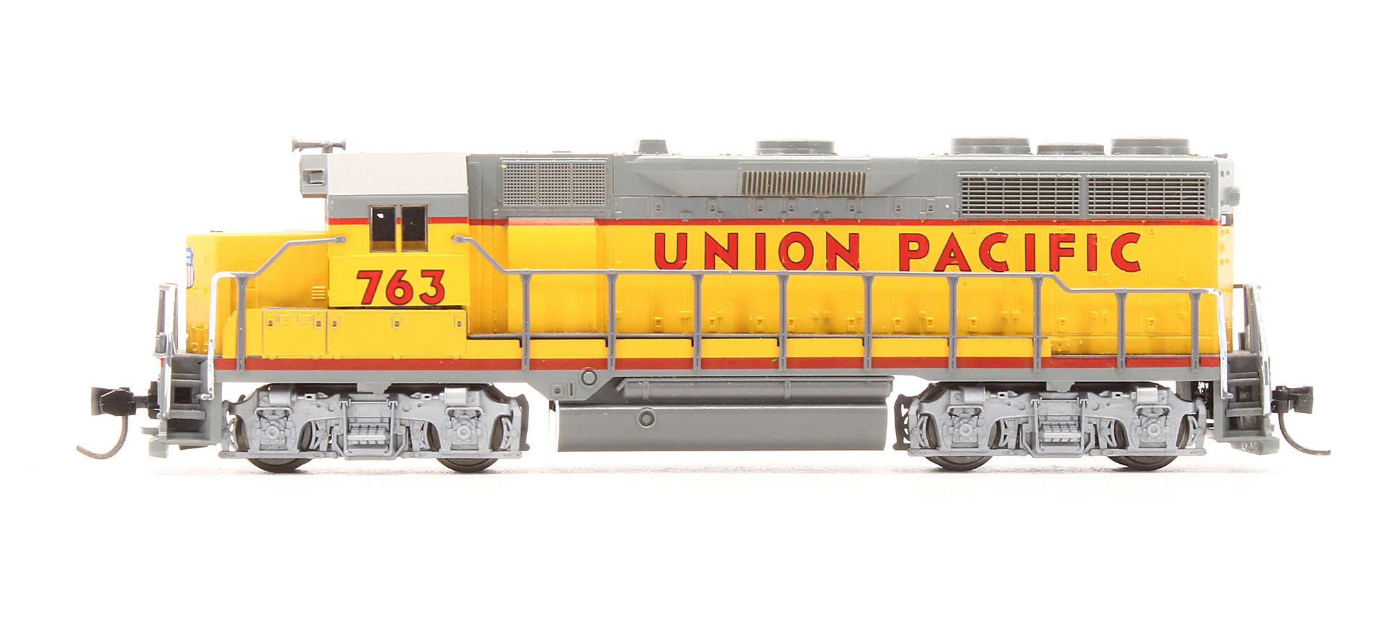 Pre-Owned 4622 GP35 Diesel Locomotive Union Pacific - Road #763 - Image 4