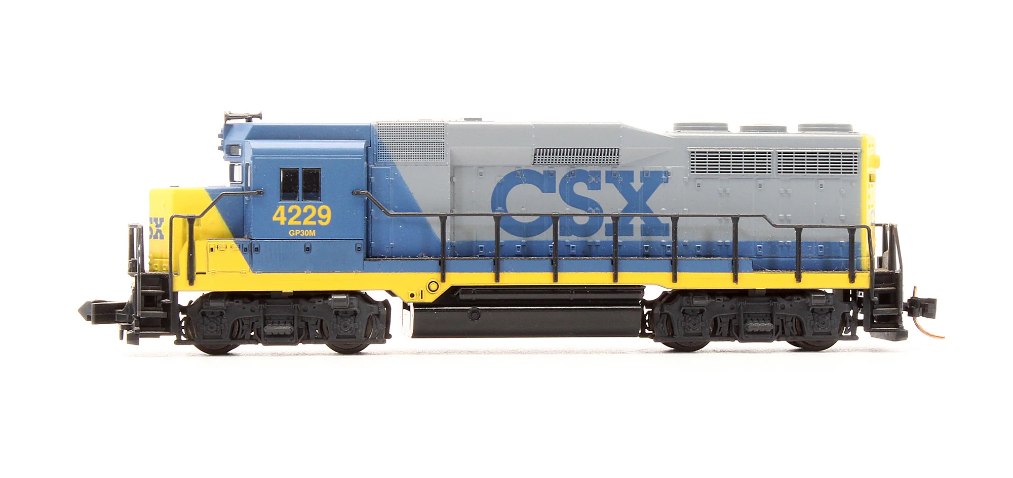 Pre-Owned 4726 GP30 Diesel Locomotive CSX - Road #4229 - Image 4