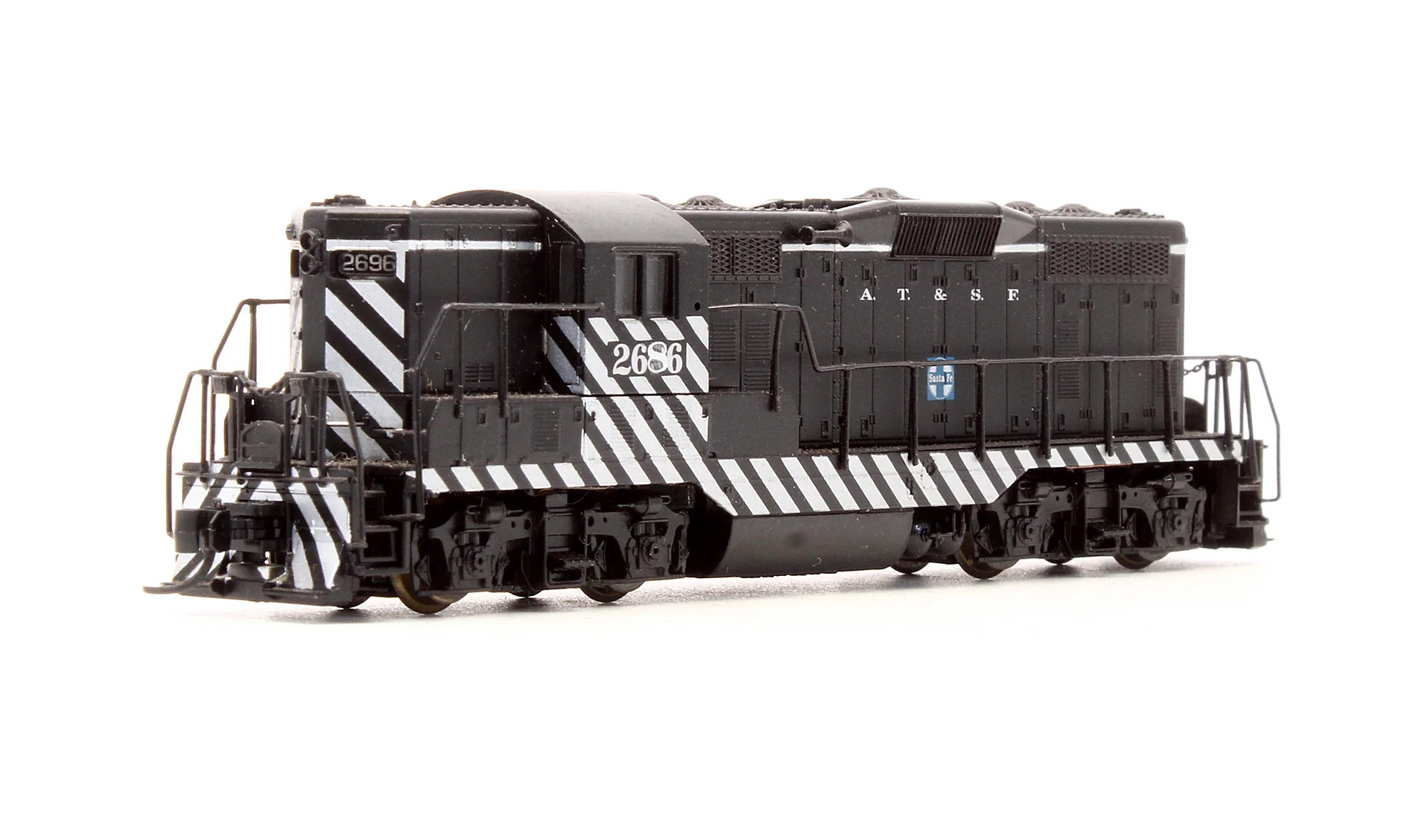 Pre-Owned 48031 GP7 Diesel Locomotive Santa Fe - Road #2686 - Renumbered