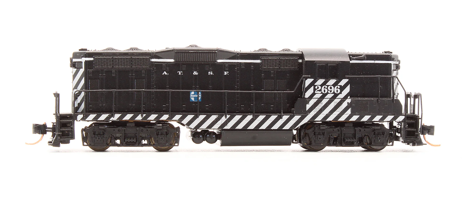 Pre-Owned 48031 GP7 Diesel Locomotive Santa Fe - Road #2696 - Image 3
