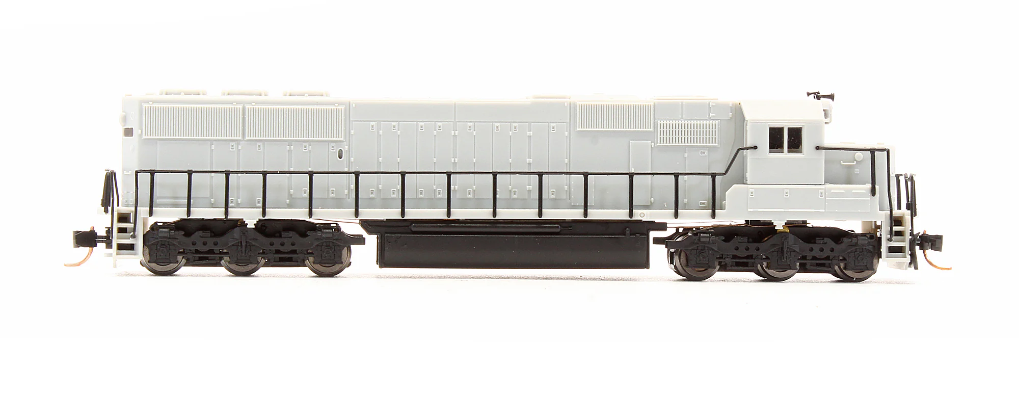 Pre-Owned 49300 SD50 Undecorated Diesel Locomotive - Image 3
