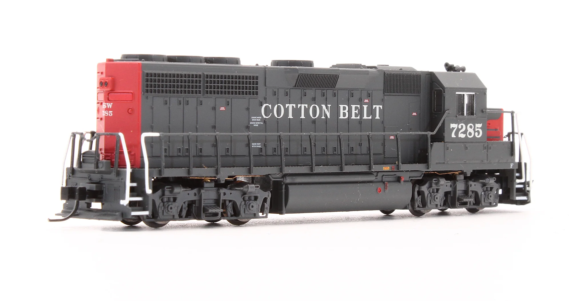 Pre-Owned 53928 GP40 Diesel Locomotive Cotton Belt - Road #7285 - Image 2