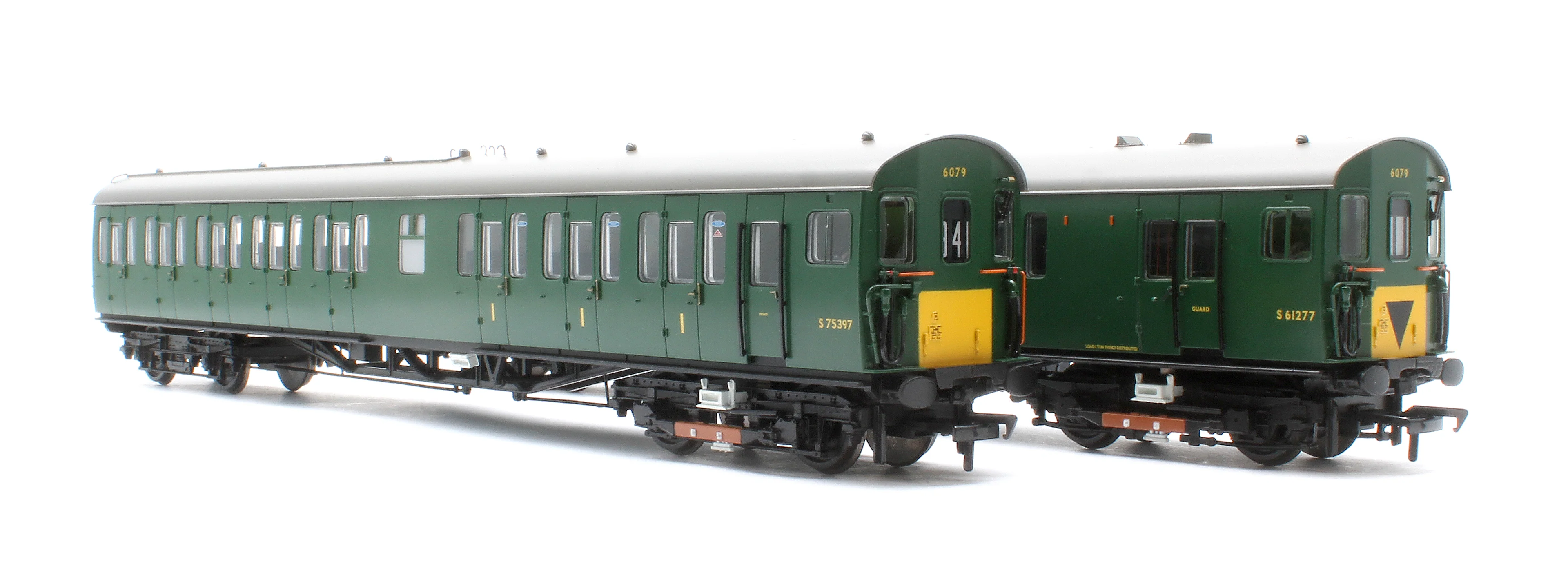 Class 414 2-HAP 2-Car EMU 6079 BR (SR) Green (Small Yellow Panels) - Image 2