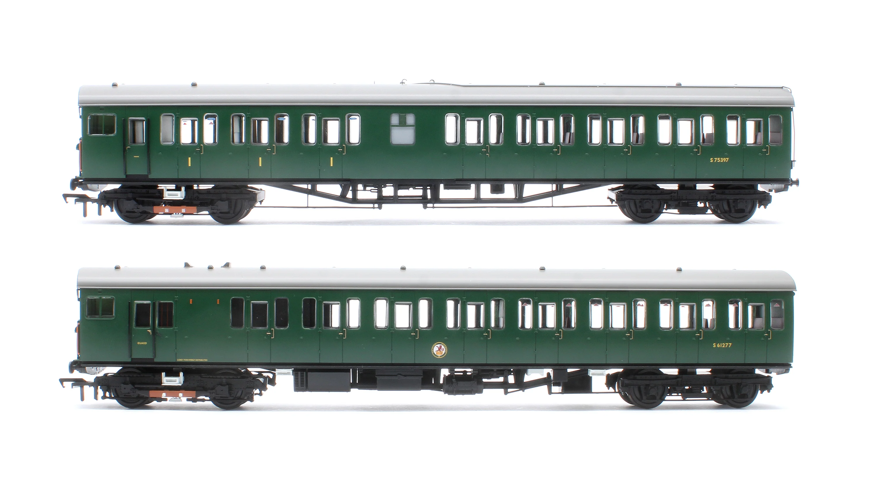 Class 414 2-HAP 2-Car EMU 6079 BR (SR) Green (Small Yellow Panels) - DCC Sound - Image 11