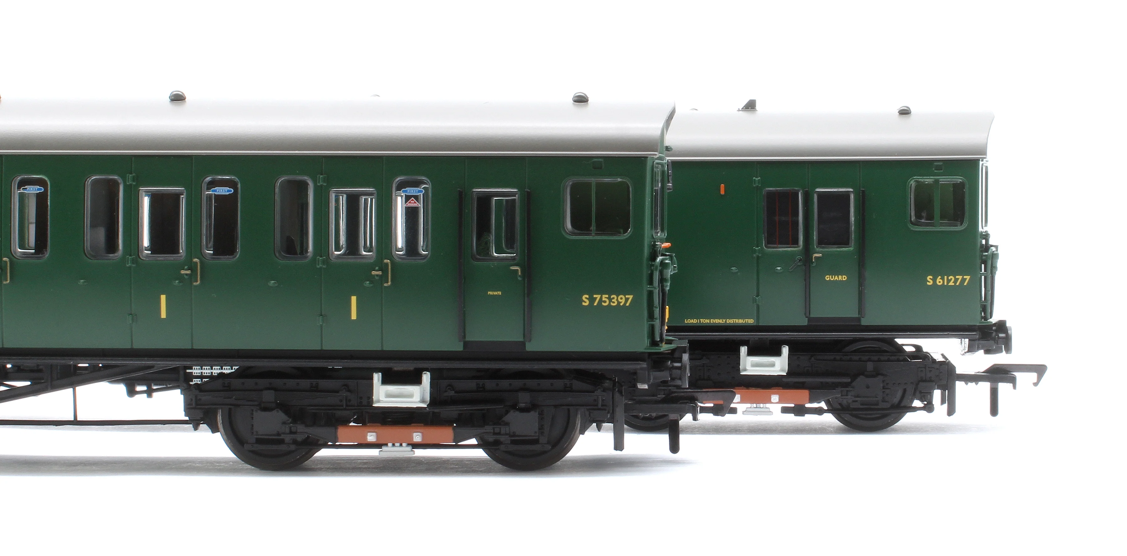 Class 414 2-HAP 2-Car EMU 6079 BR (SR) Green (Small Yellow Panels) - DCC Sound - Image 12