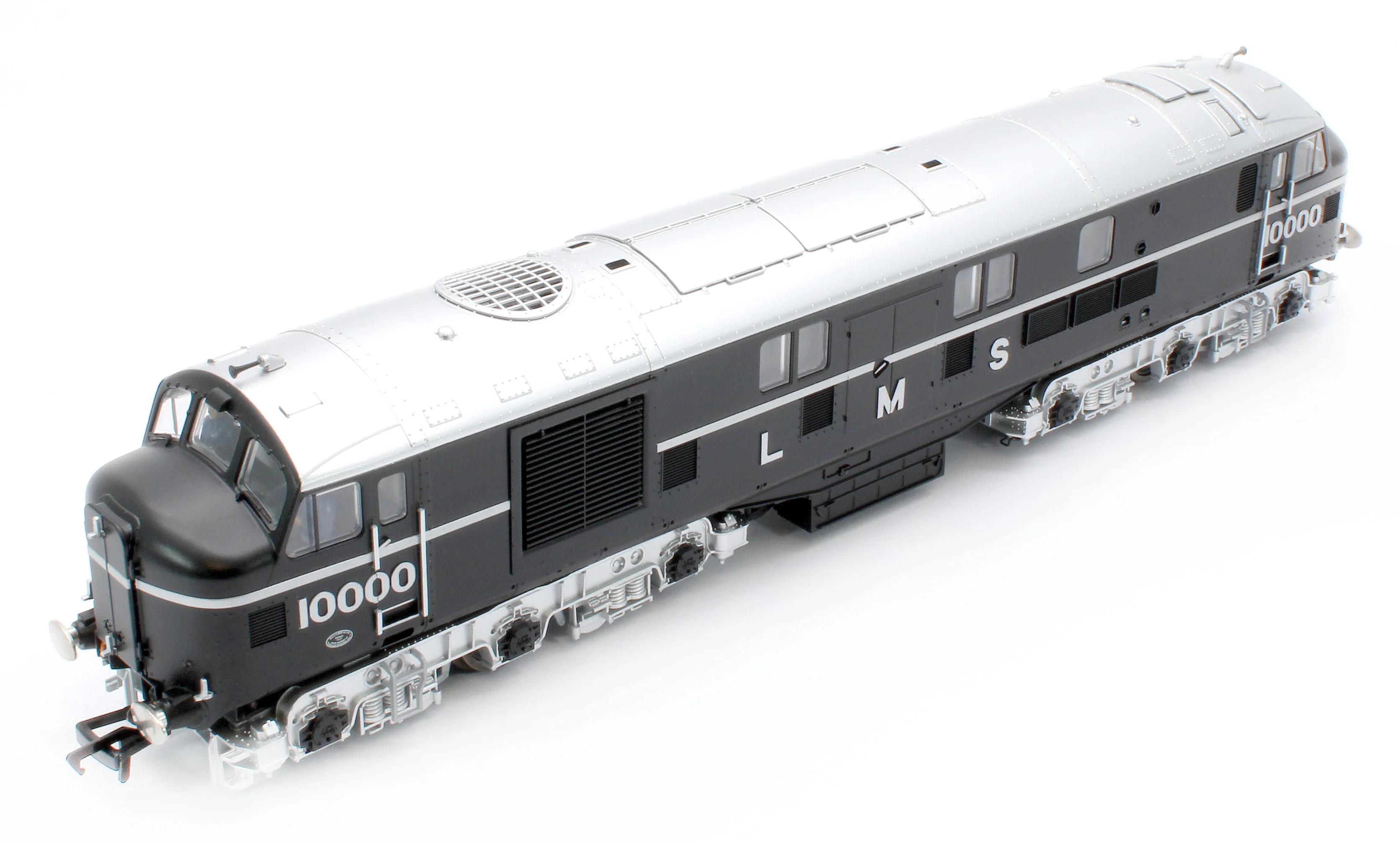 LMS 10000 Black & Chrome With LMS Lettering Diesel Locomotive - Image 12