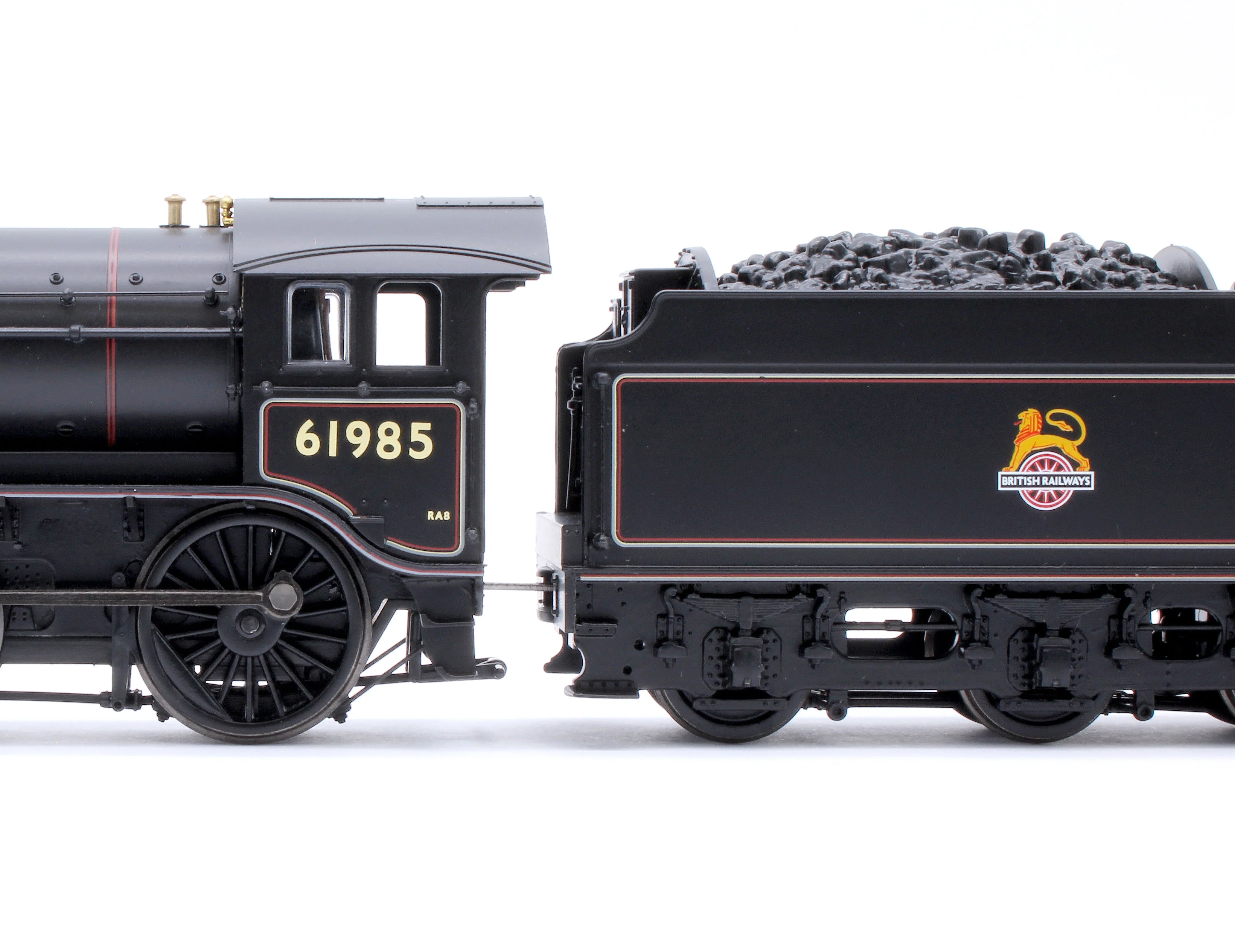 LNER K3 Group Standard Tender 61985 BR Lined Black (Early Emblem) Steam Locomotive - Image 6