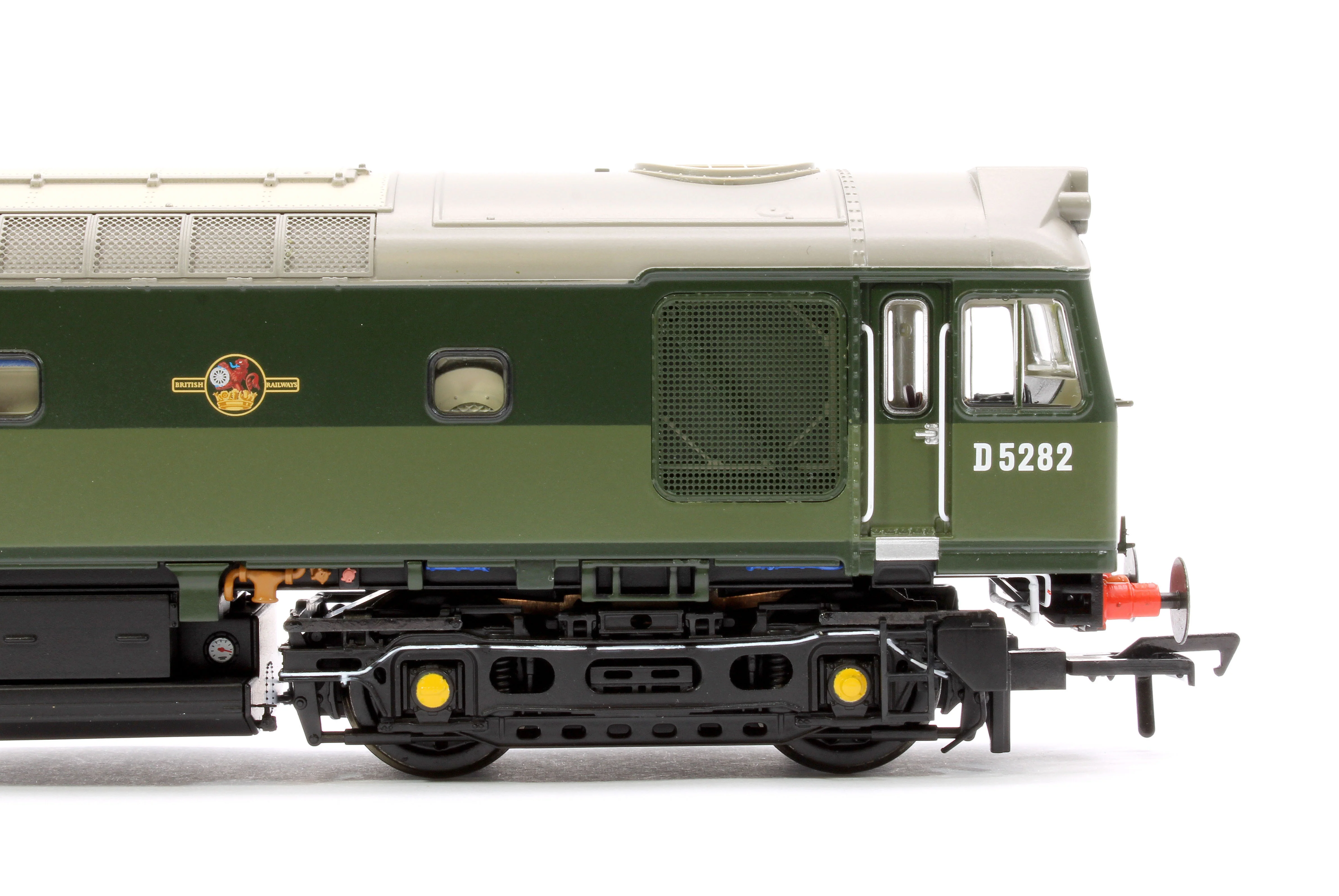 32-341SFX Class 25/2 D5282 in BR Two Tone Green livery with Small Yellow Panel Diesel Locomotive - DCC Sound Deluxe - Image 7
