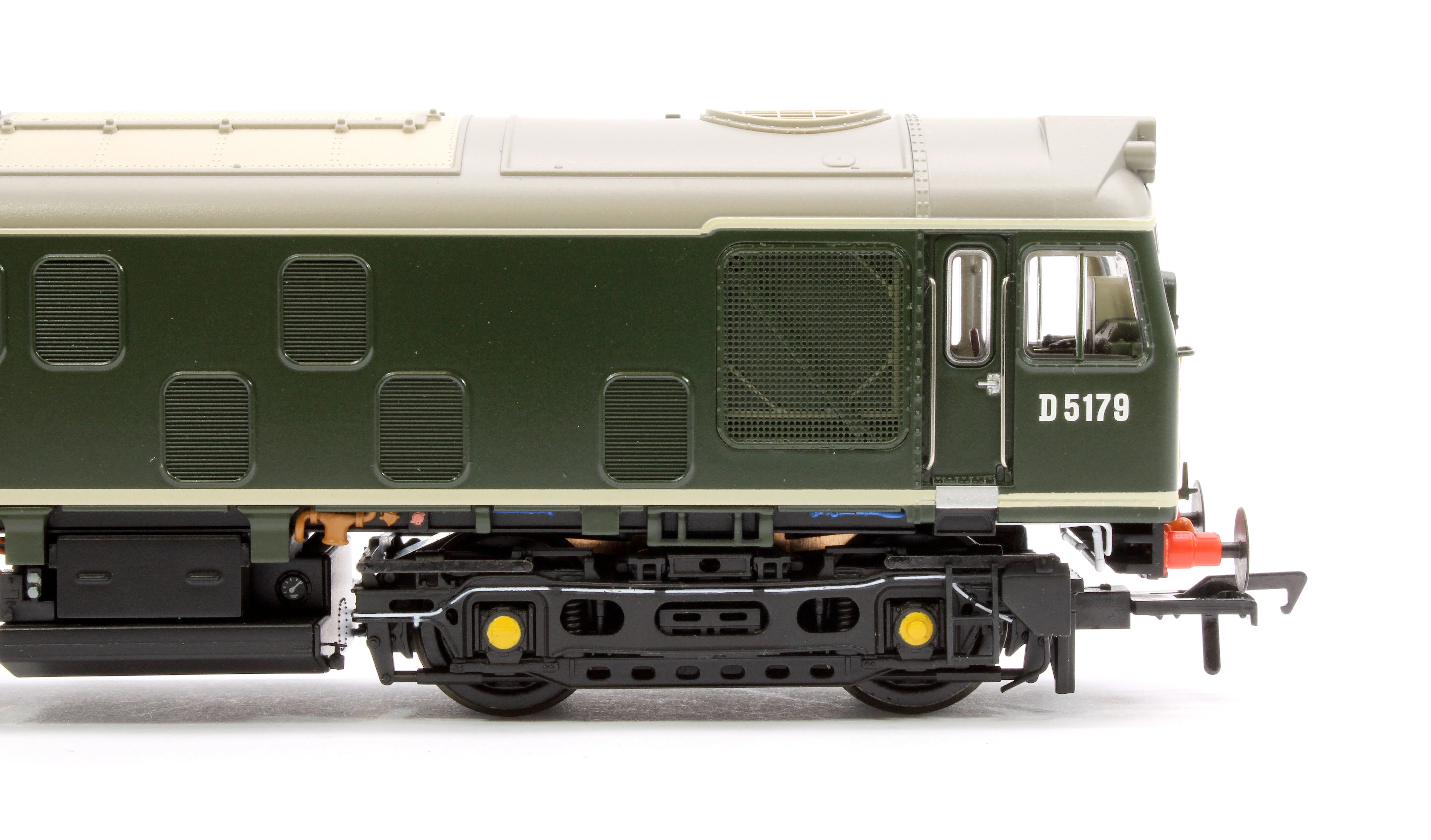 32-343ASFX Class 25/1 D5179 BR Green (Small Yellow Panels) Diesel Locomotive - DCC Sound Deluxe - Image 8