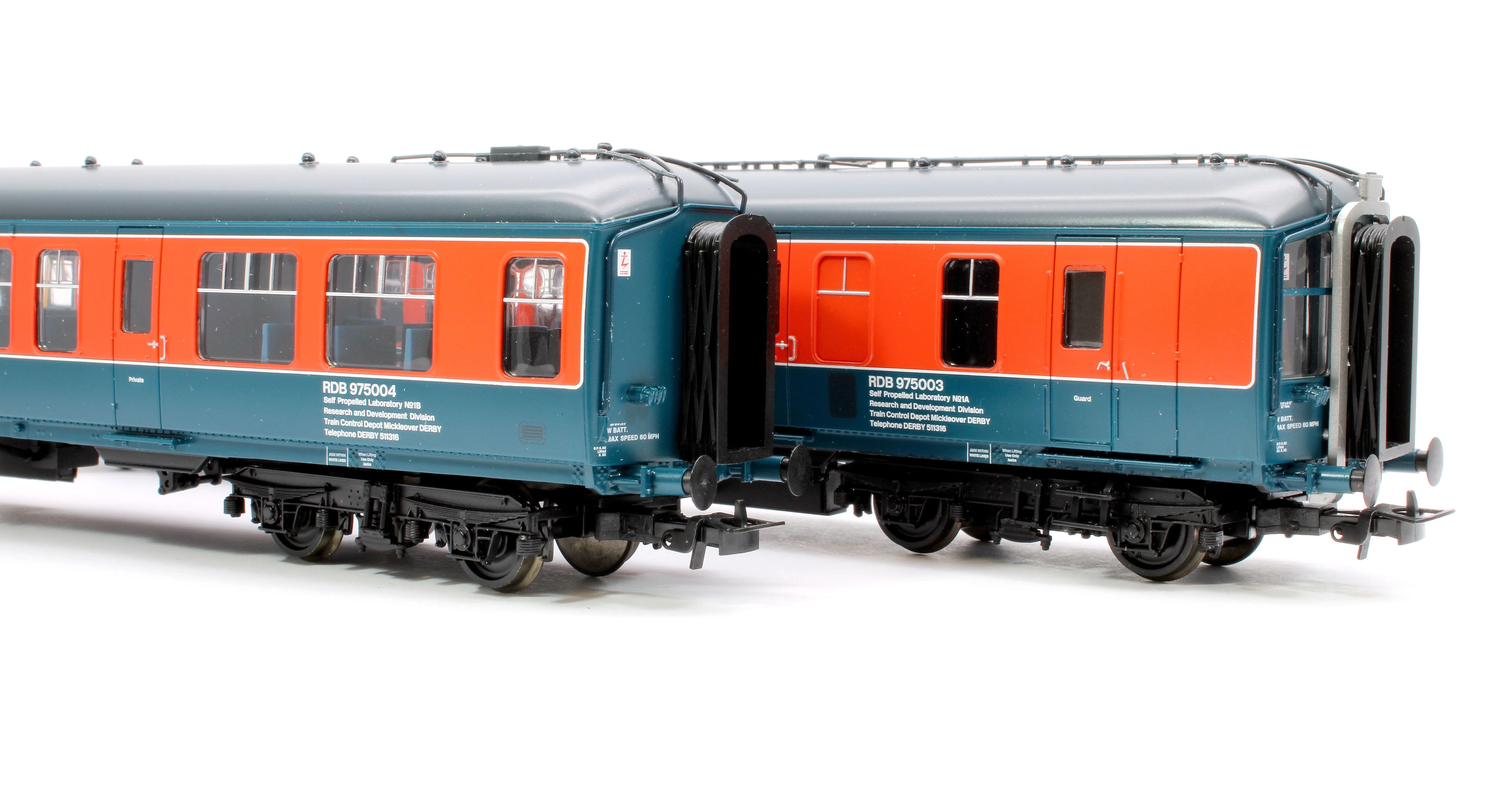 Pre-Owned 32-515Z Derby Lightweight 2-Car BEMU 'Test Unit Gemini' BR RTC (Original) - Image 3