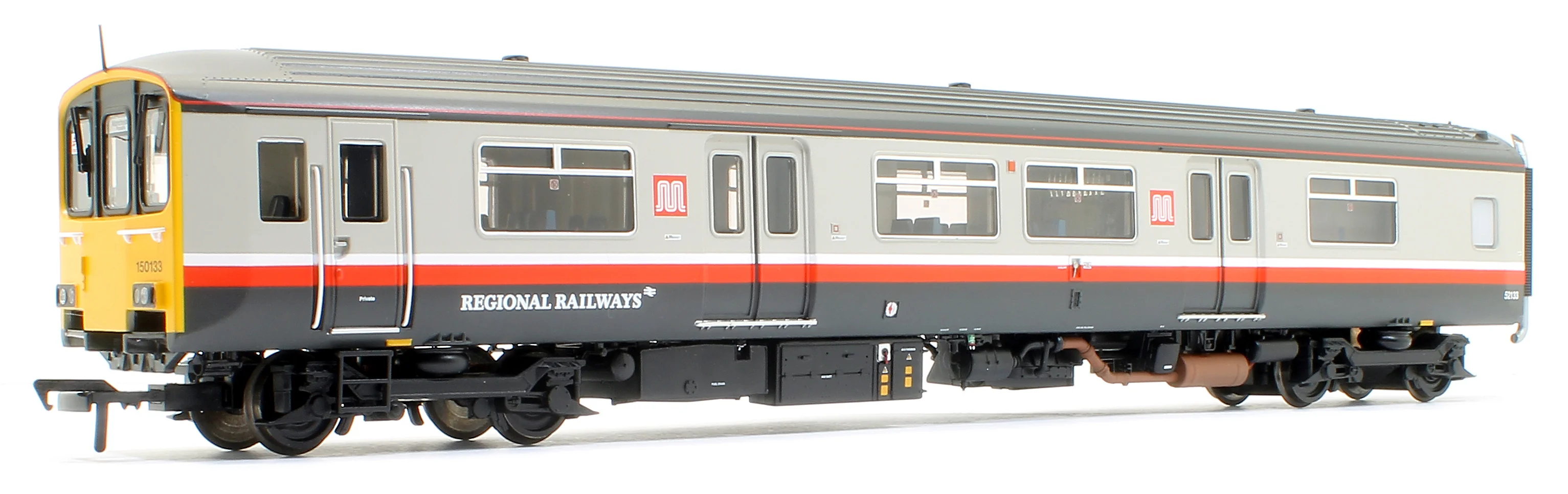 Class 150/1 2-Car DMU 150133 BR GMPTE (Regional Railways) - Image 4