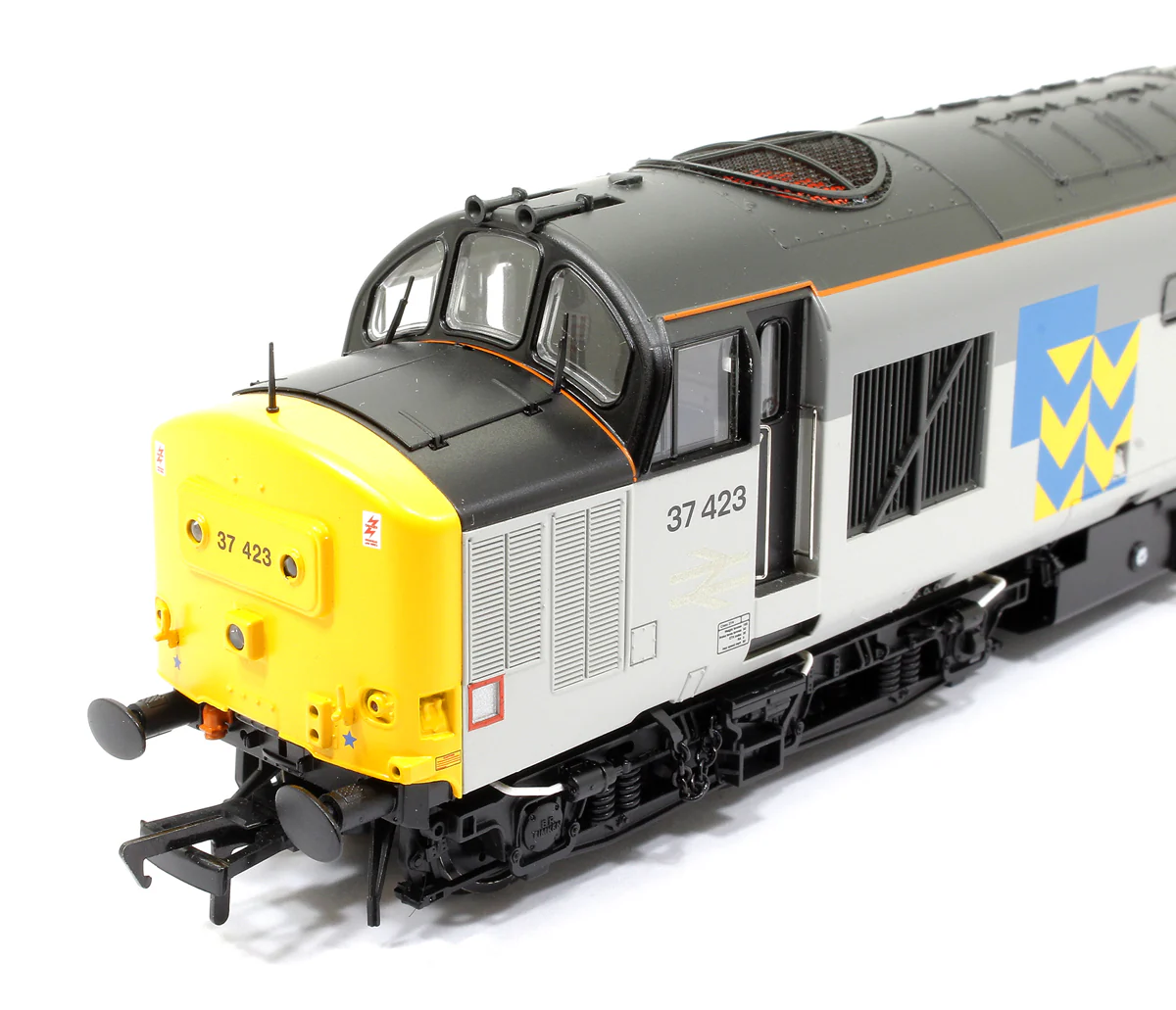 35-337SF Class 37/4 Refurbished 37423 'Sir Murray Morrison' BR RF Metals Sector Diesel Locomotive (DCC Sound) - Image 7