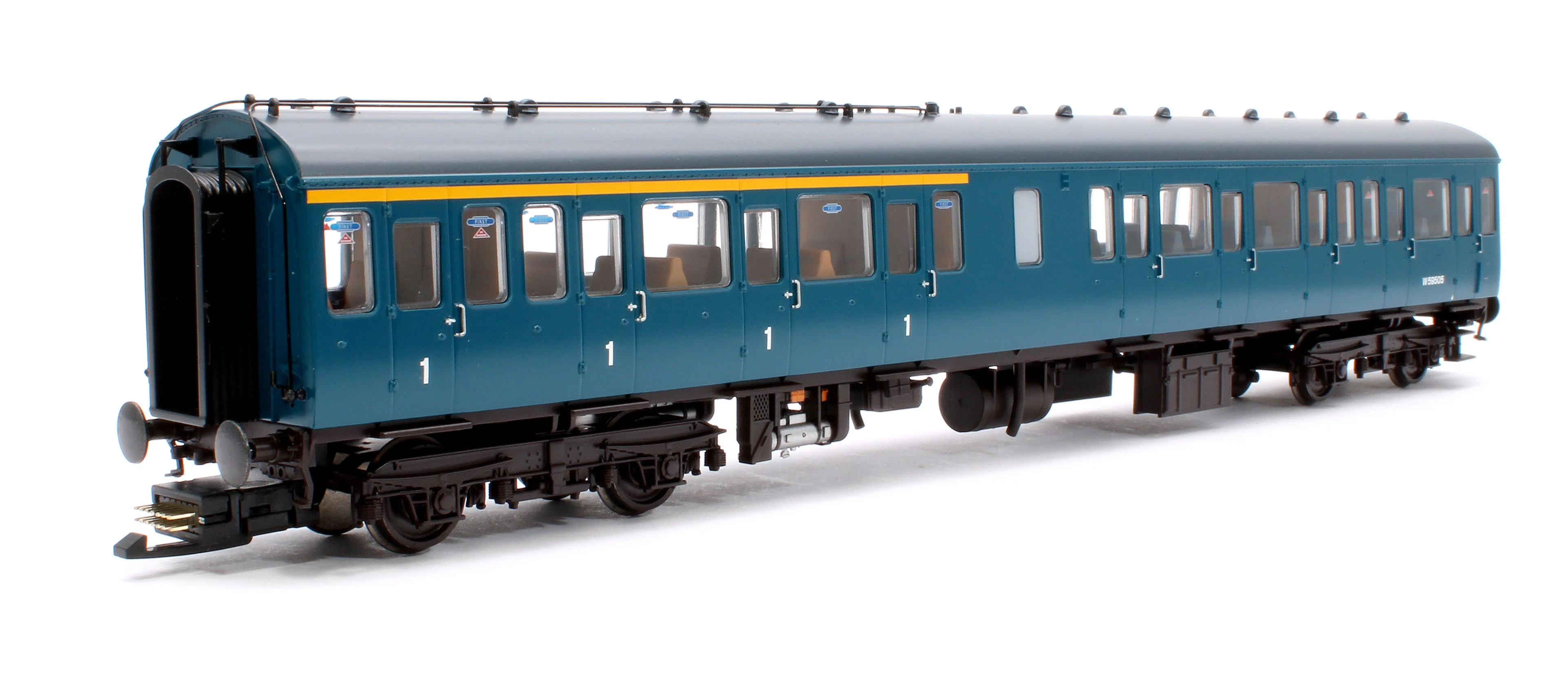 35-504 Class 117 3-Car DMU L412 BR Blue - Image 5