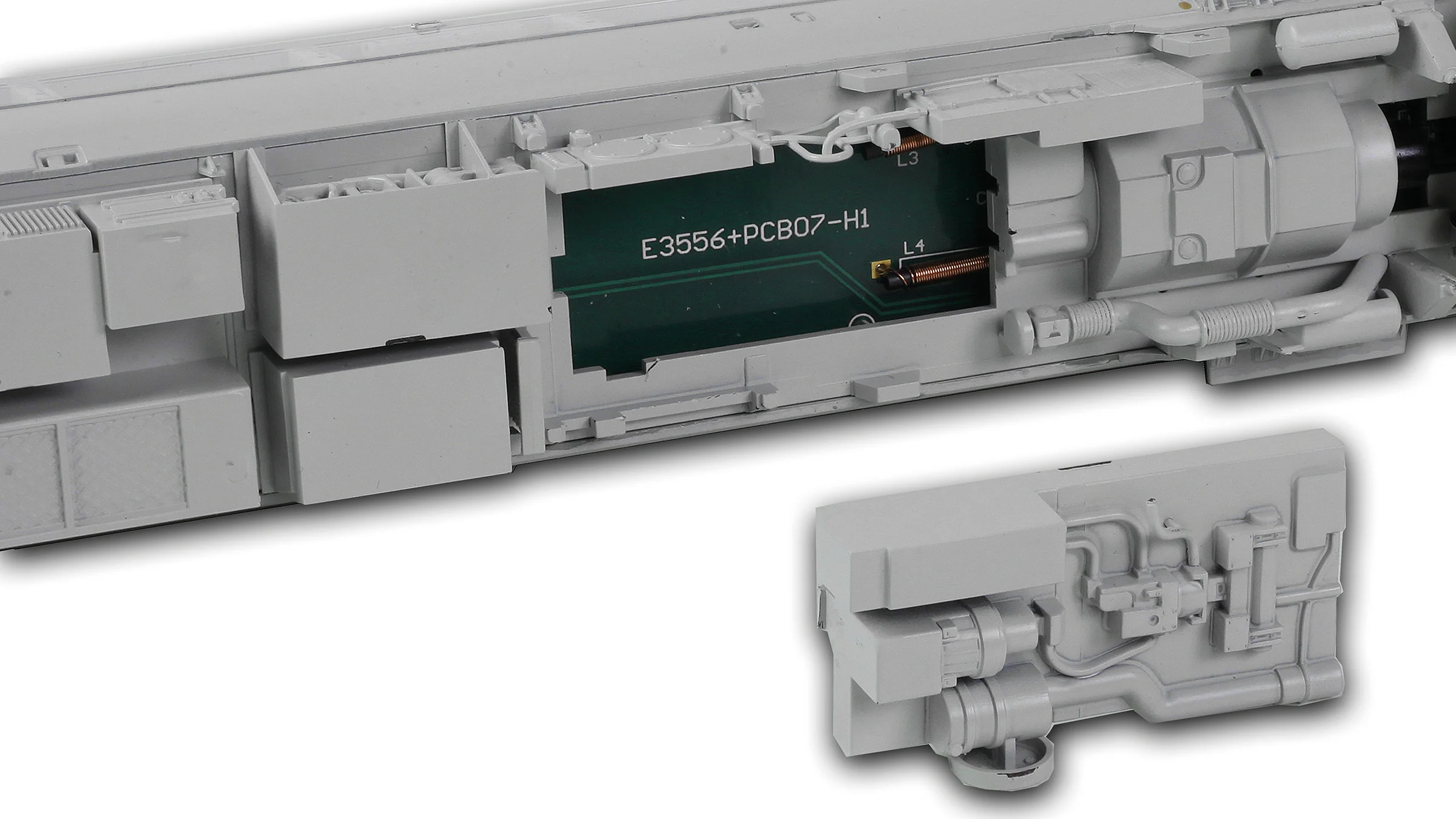 35-602SF Class 170/1 2-Car DMU 170111 Cross Country - DCC Sound - Image 23