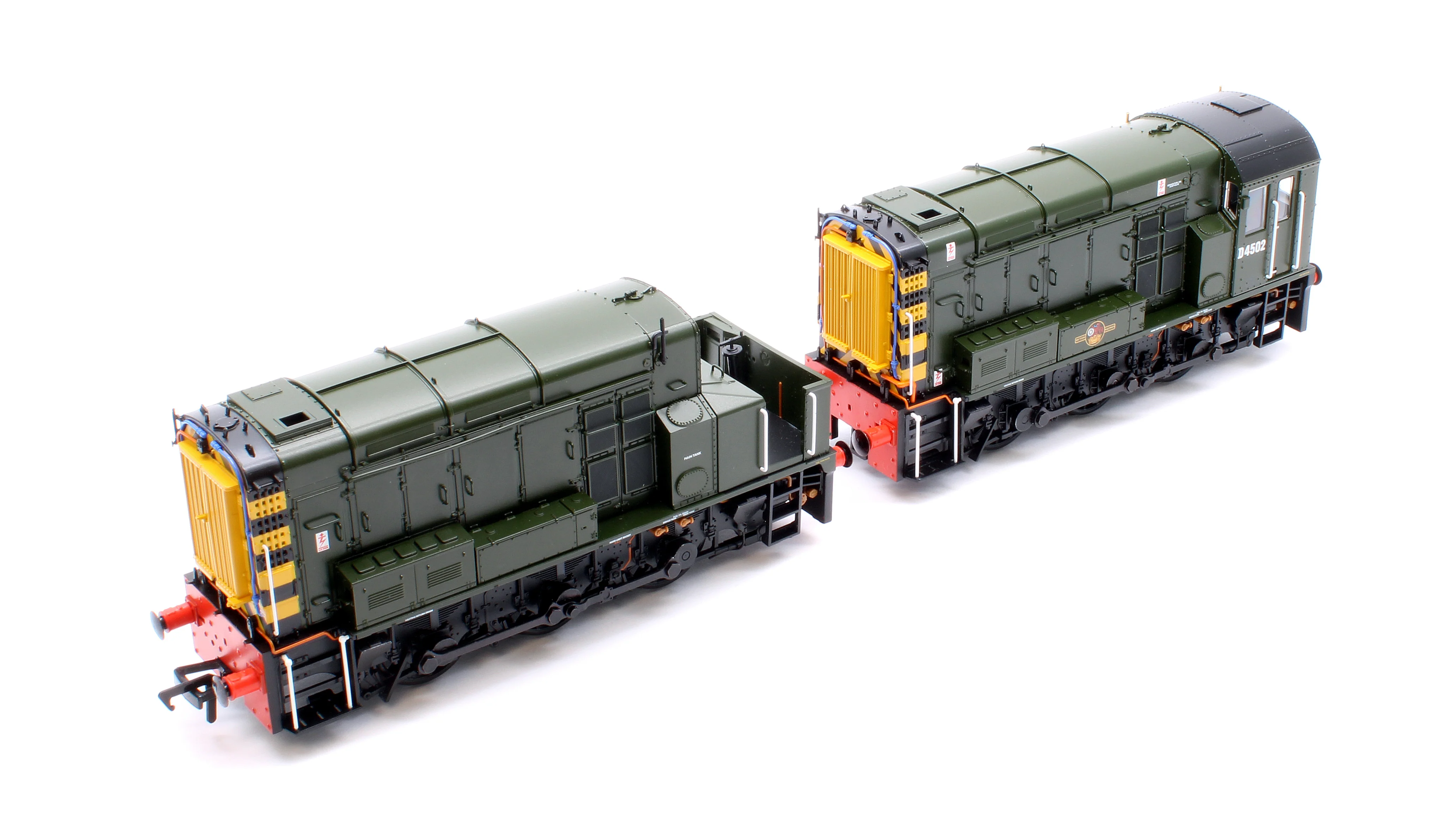 Class 13 D4502 BR Green (Wasp Stripes) Diesel Locomotive - DCC Sound Deluxe - Image 9