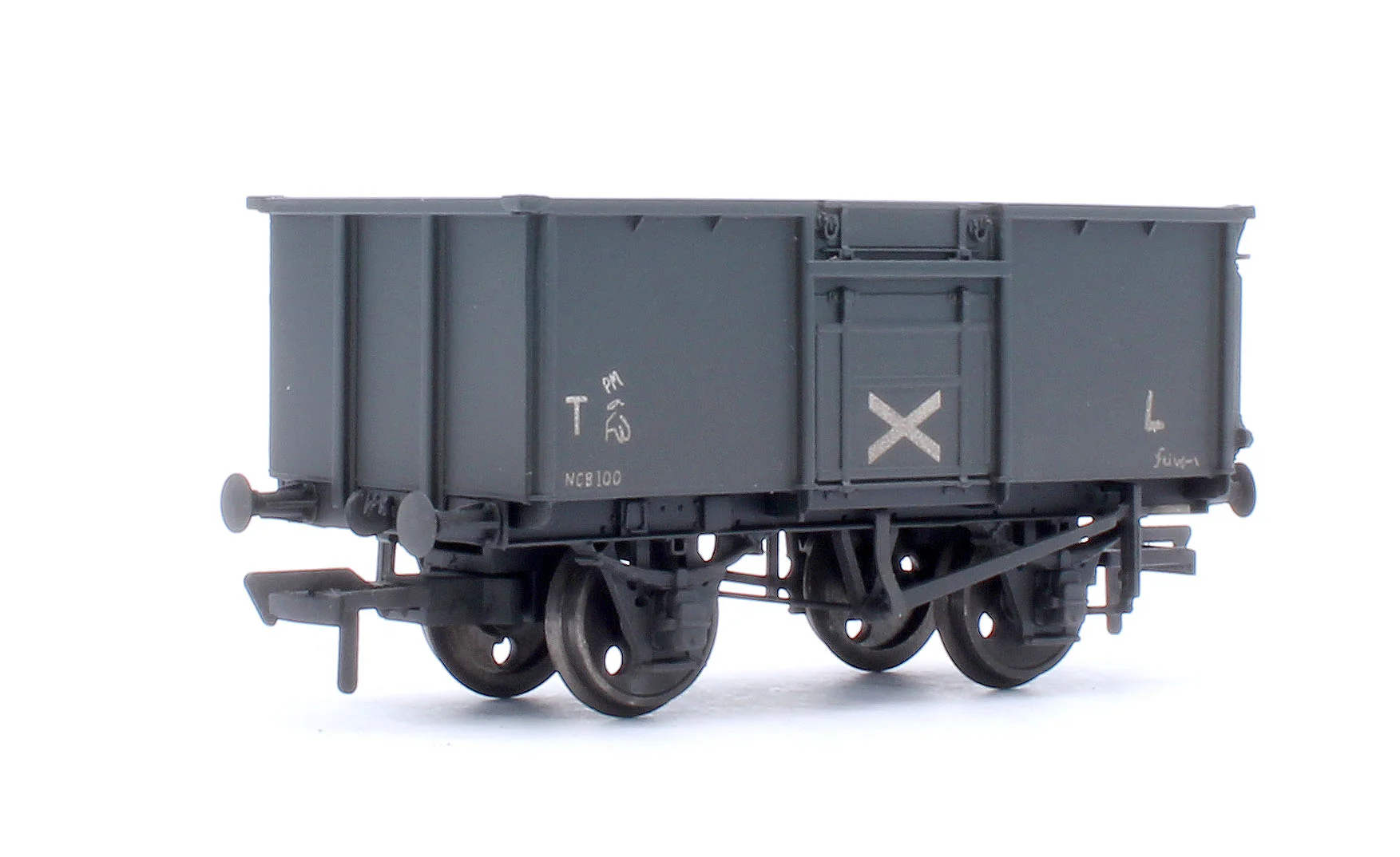 Pre-Owned Set Of 3 16T NCB BR Mineral Wagons Model Zone - Weathered - Image 7