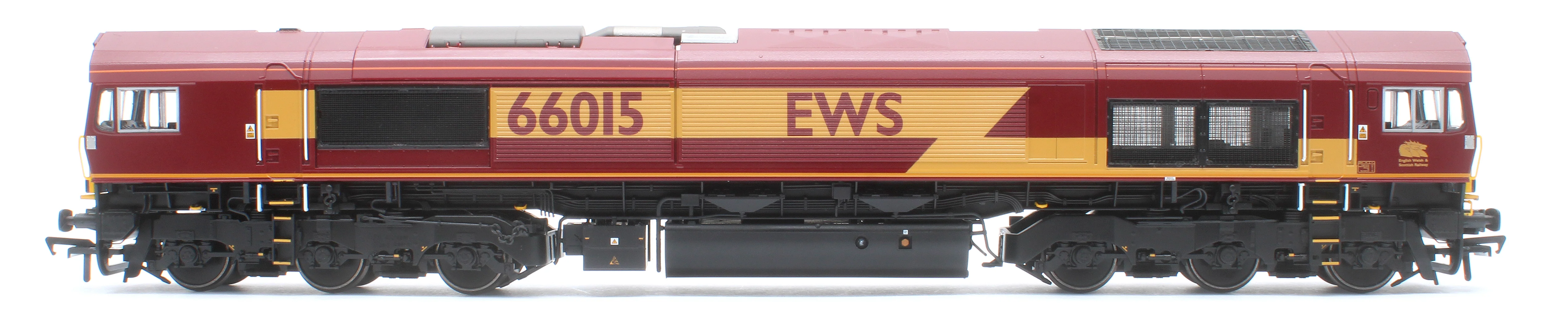 Class 66/0 66015 EWS Diesel Locomotive - Deluxe DCC Sound - Image 5