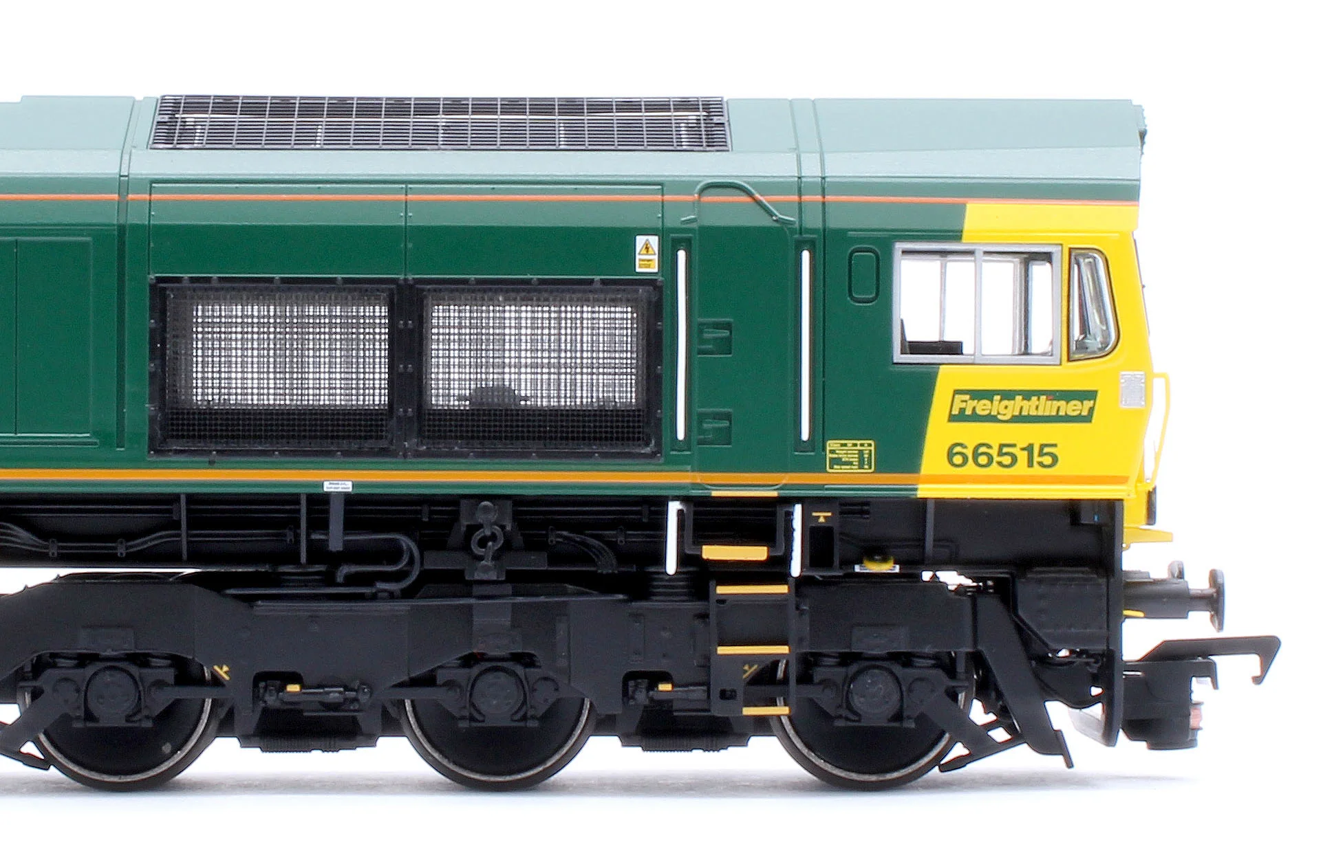 Class 66/5 66515 Freightliner Green Diesel Locomotive - Deluxe DCC Sound - Image 8