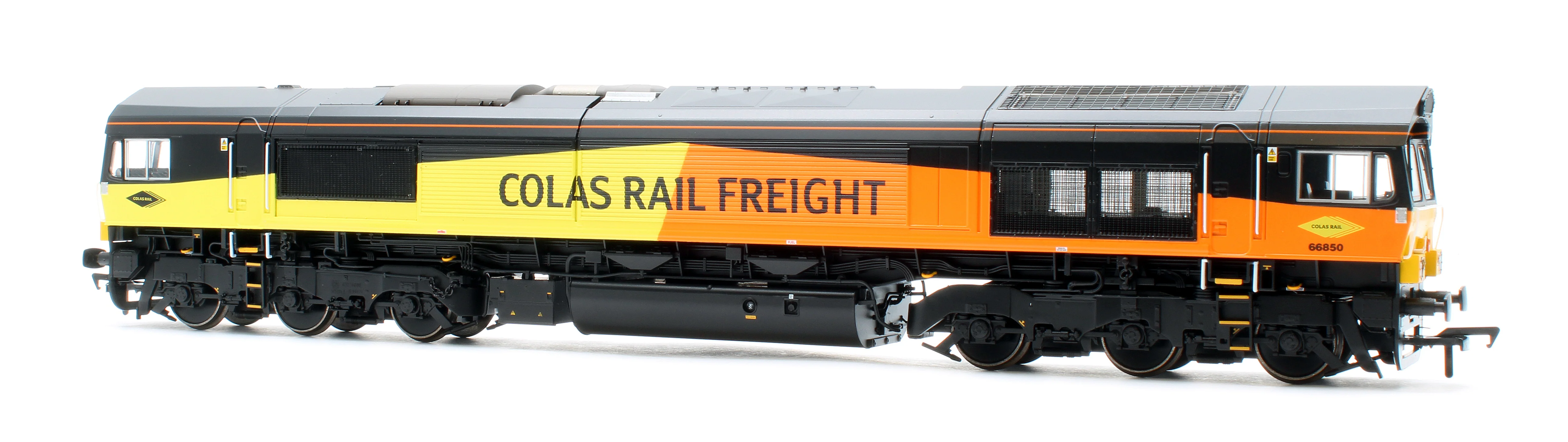 Class 66/8 66850 'David Maidment OBE' Colas Rail Freight Diesel Locomotive - Image 4