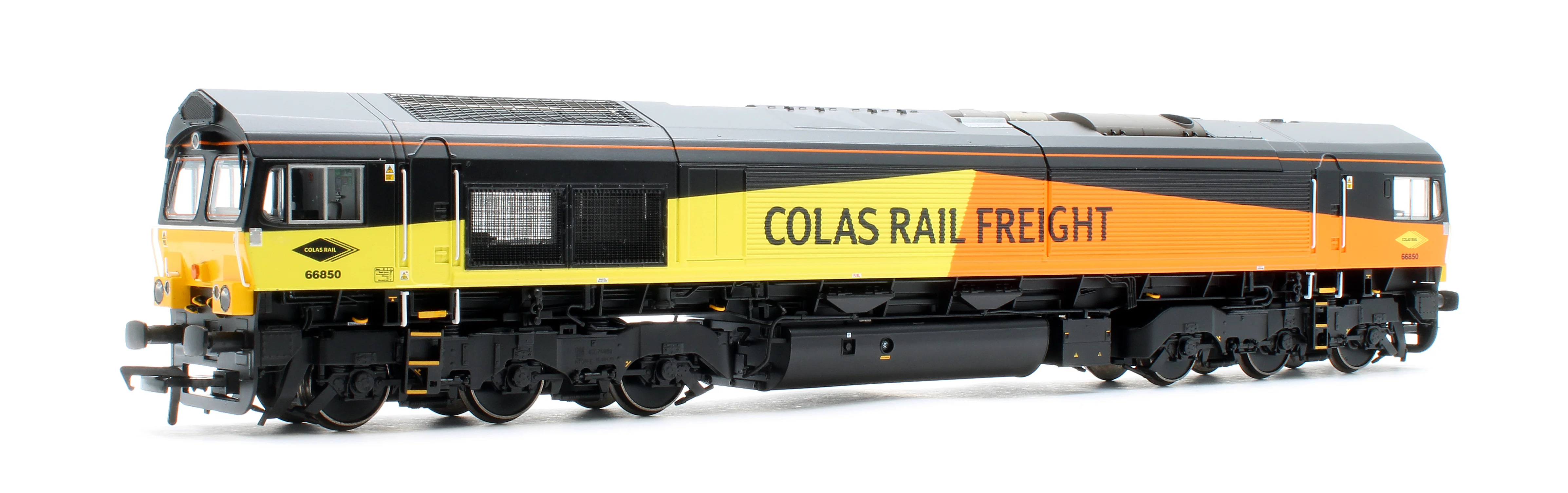 Class 66/8 66850 'David Maidment OBE' Colas Rail Freight Diesel Locomotive - Deluxe DCC Sound - Image 3