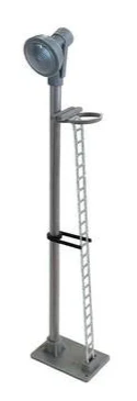 Single Spotlight Head Short Yard Lamp (Silver Ladder) Yellow LED