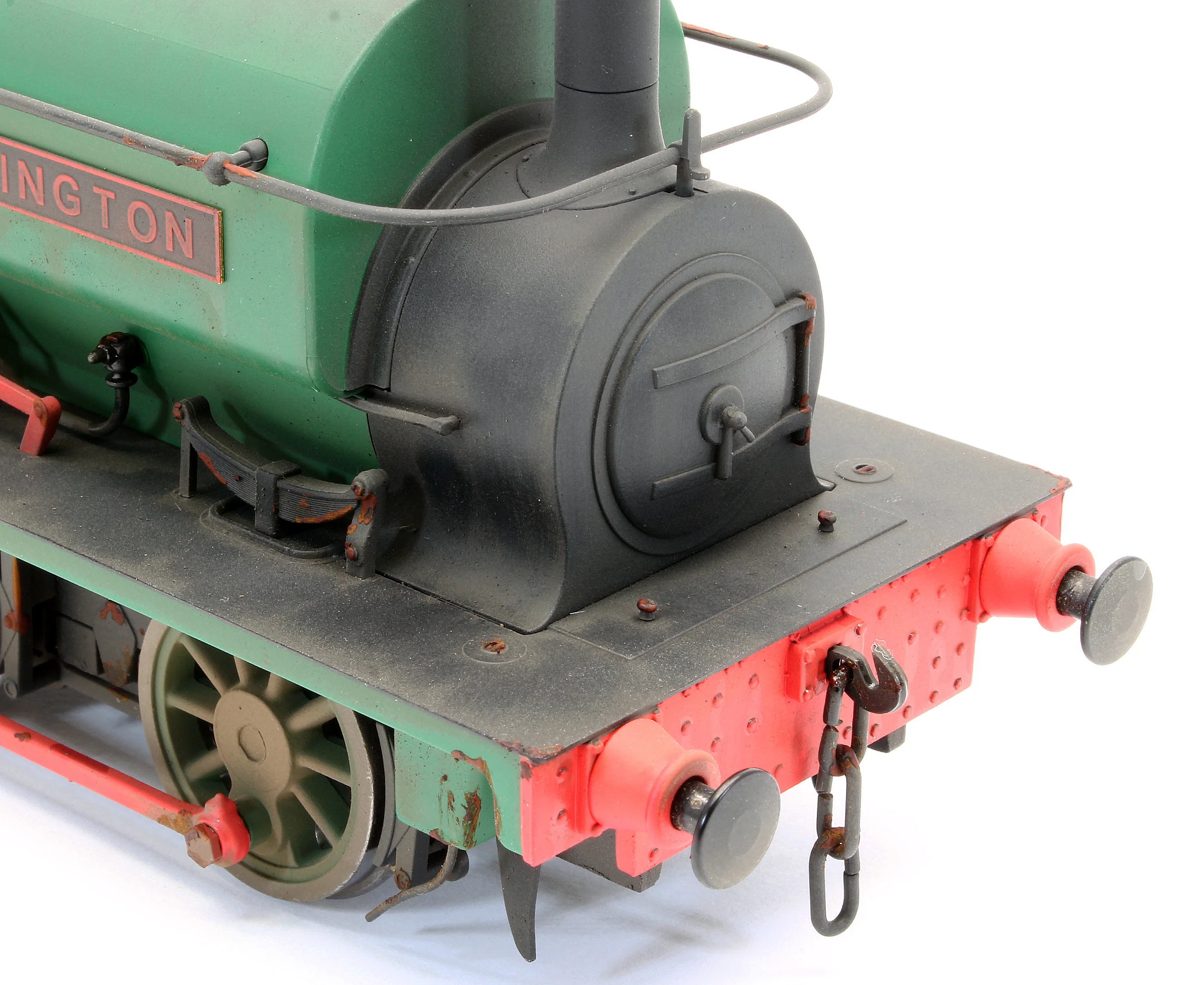 Bespoke Weathered Hudswell Clarke 'Wissington' 0-6-0 Tank Green Steam Locomotive - Heavy Finish, Nameplate Added, Works Plate Added - Image 12