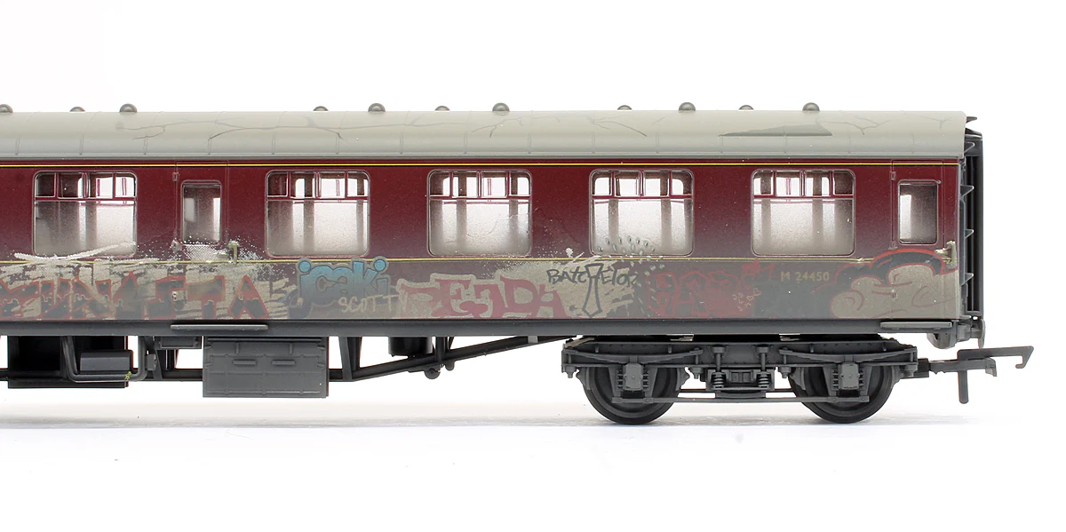 BR Maroon MK1 Graffiti Coach 'M24450' (Heavily Weathered) - Image 3