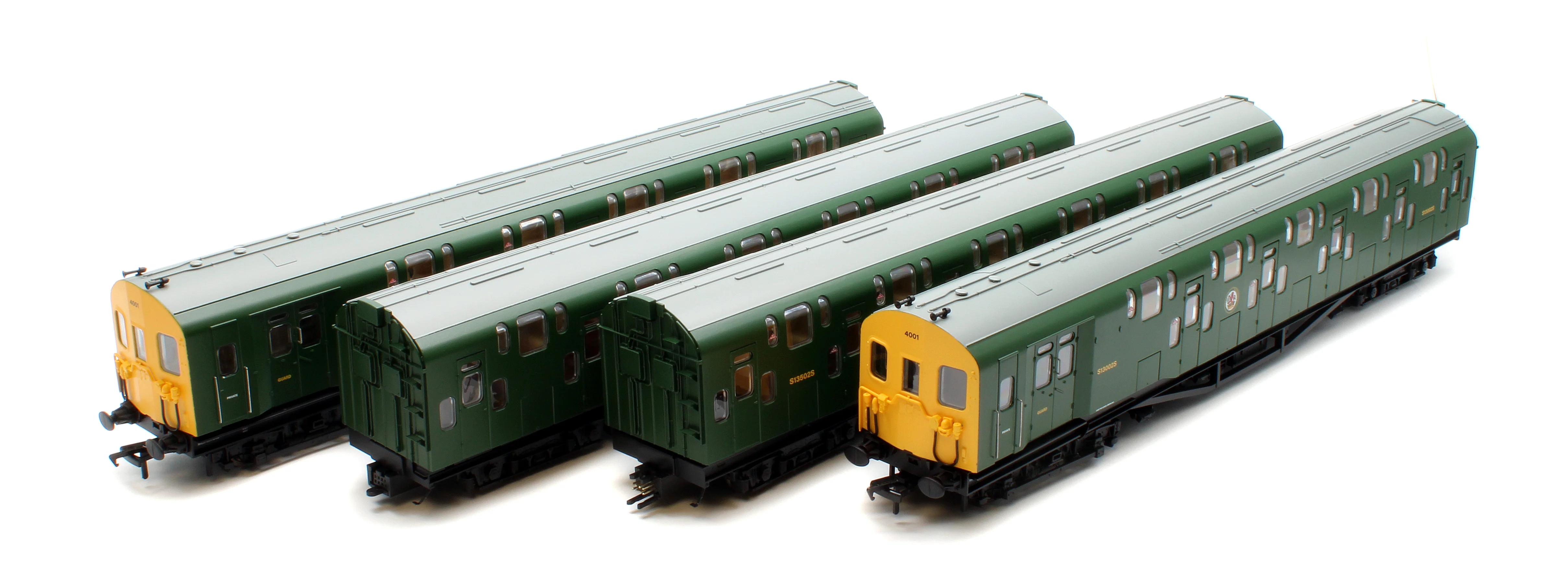 Bulleid Class 4DD Double Decker 4 Car EMU 4001/4901 BR Green with Full Yellow Ends - Image 3