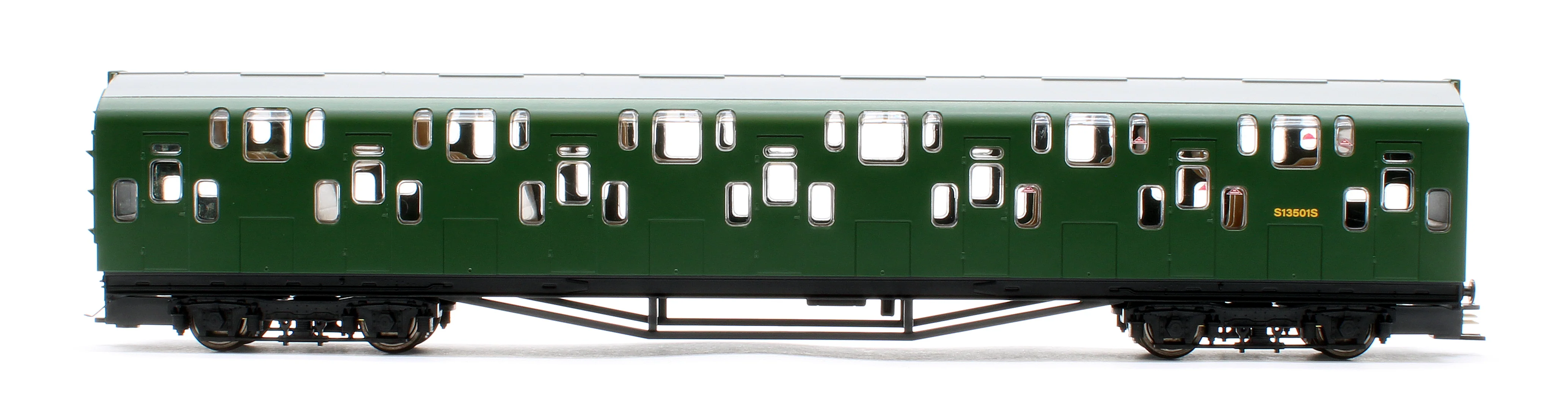 Bulleid Class 4DD Double Decker 4 Car EMU 4001/4901 BR Green with Full Yellow Ends - Image 7
