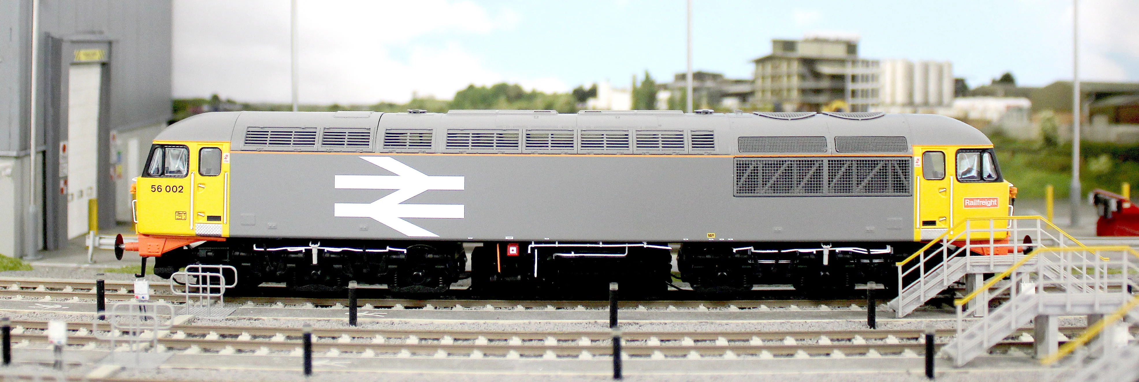 CM - 56002 - OR Class 56 BR Original Railfreight Grey No.56002 Diesel Locomotive - Image 8