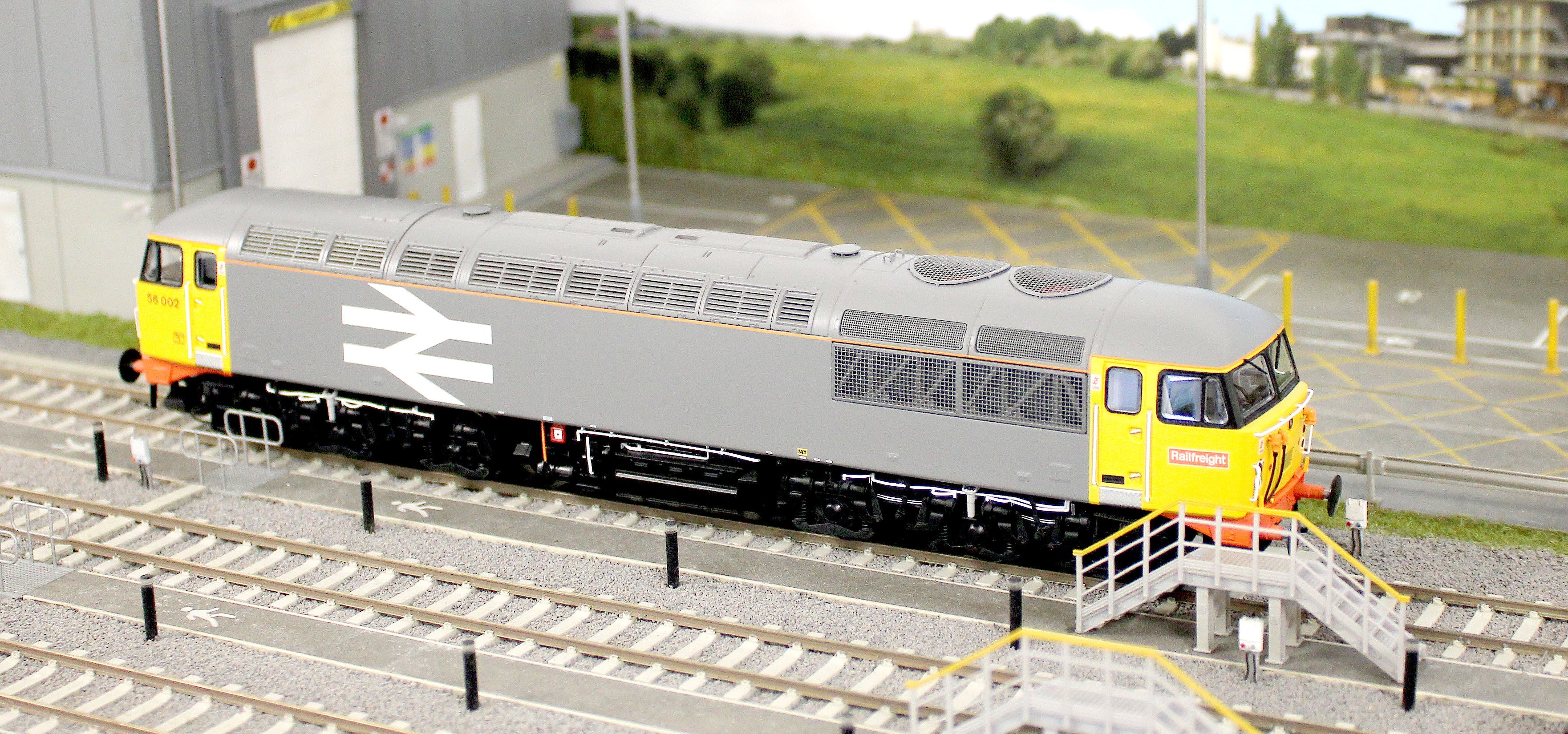 CM - 56002 - OR Class 56 BR Original Railfreight Grey No.56002 Diesel Locomotive - Image 9