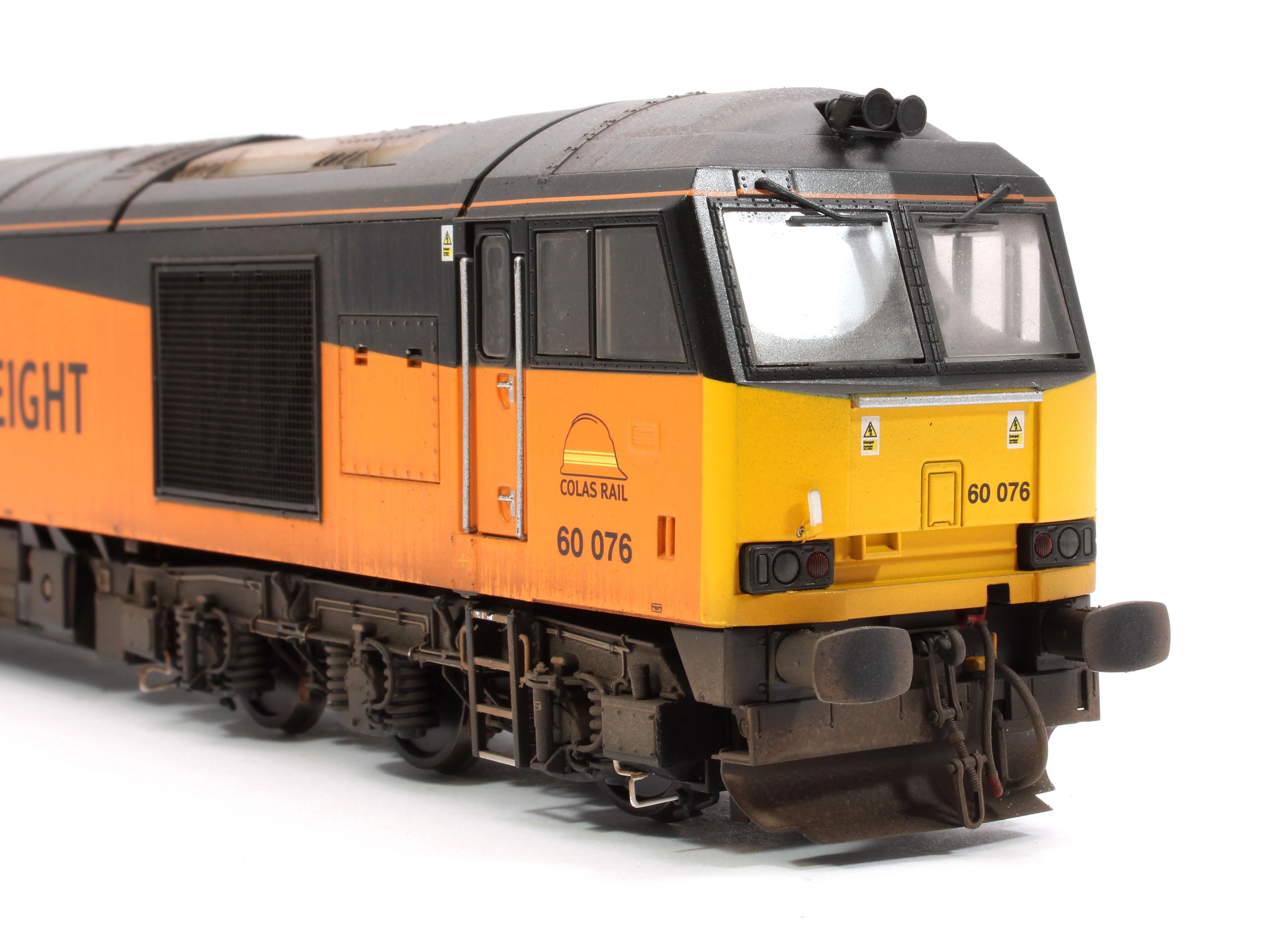 CM-60076-COLASW Highly Detailed Premium Weathered Class 60 076 Colas Railfreight Diesel Electric Locomotive - Image 9