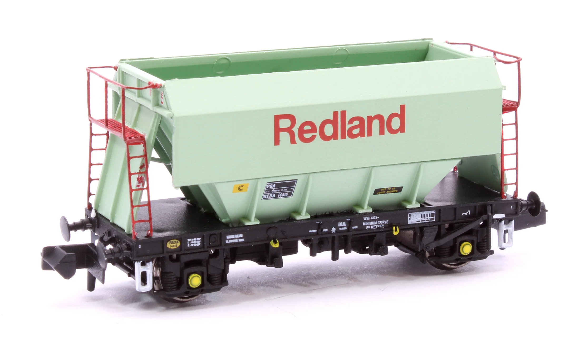 CM PG012 N (R) TP (C) Set of 3 Redland PGA 51T Hopper Wagons - Image 3