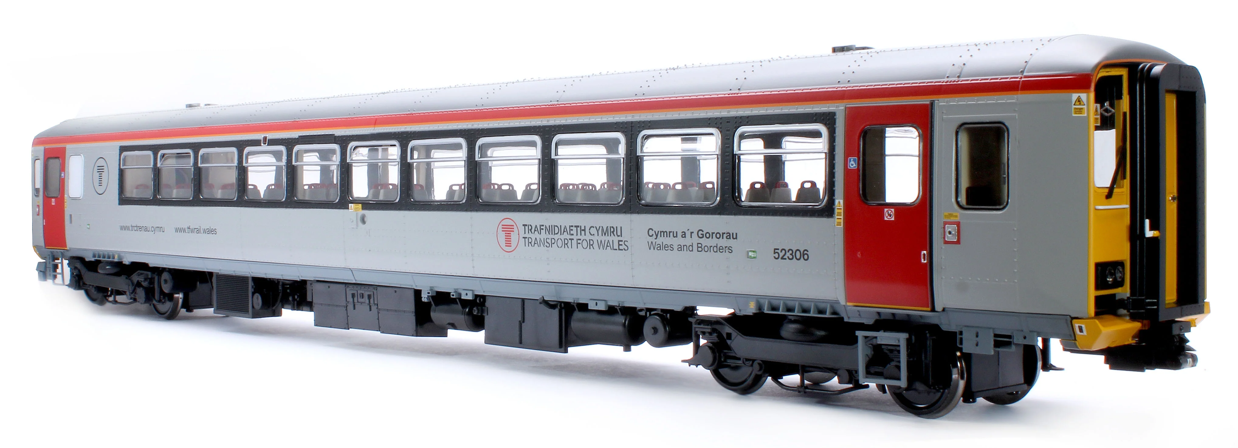 53273 Class 153 Transport for Wales Grey/Red 153906 Diesel Locomotive - DCC Sound - Image 2