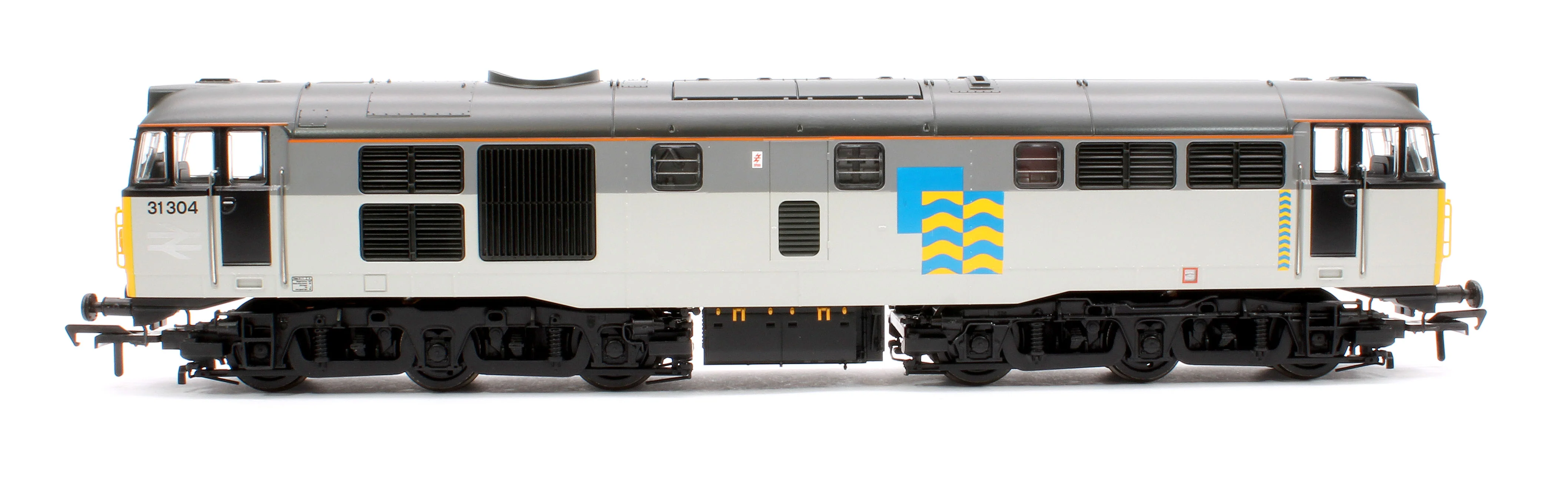 35-823ASF Class 31/1 Refurbished 31304 BR Railfreight Petroleum Sector Diesel Locomotive - DCC Sound - Image 6