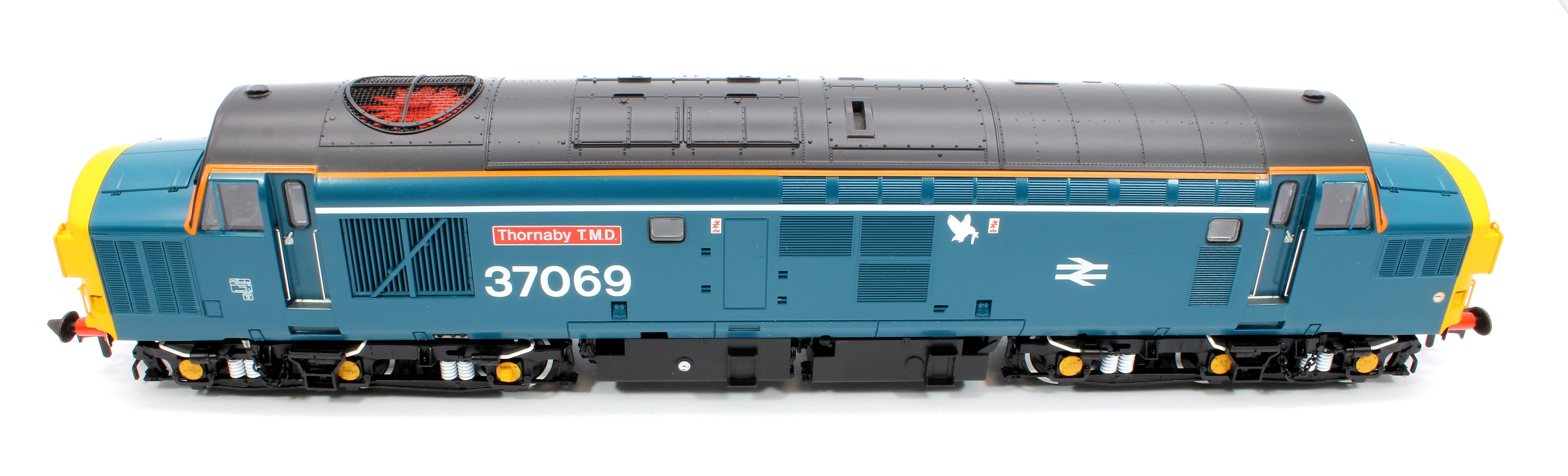 Class 37/0 Split Headcode 37069 'Thornaby TMD' BR Blue (White Stripe) Diesel Locomotive - Image 11