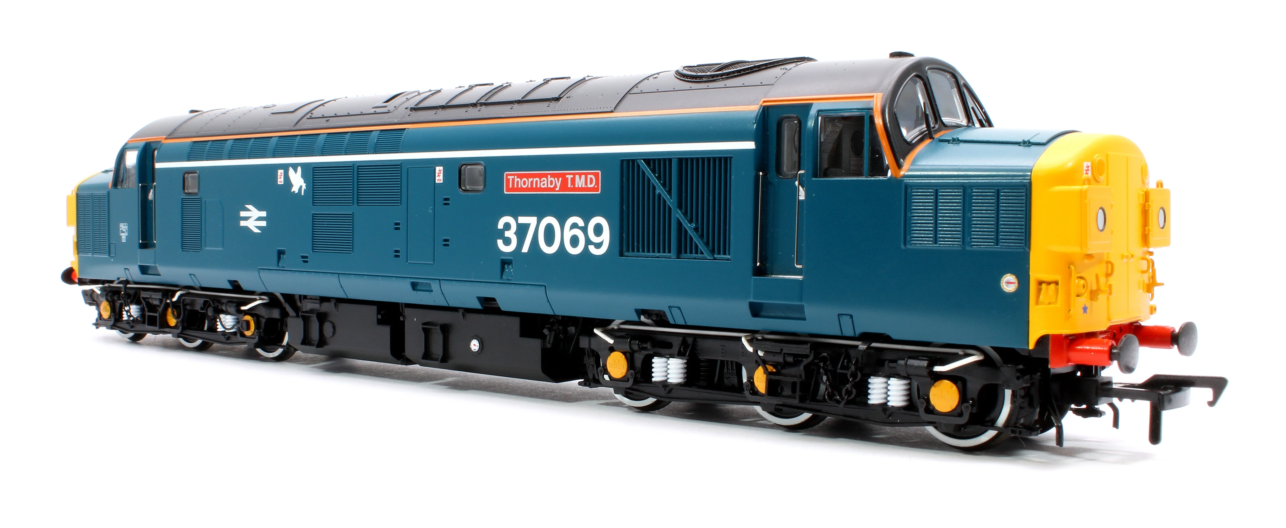 Class 37/0 Split Headcode 37069 'Thornaby TMD' BR Blue (White Stripe) Diesel Locomotive - Image 4