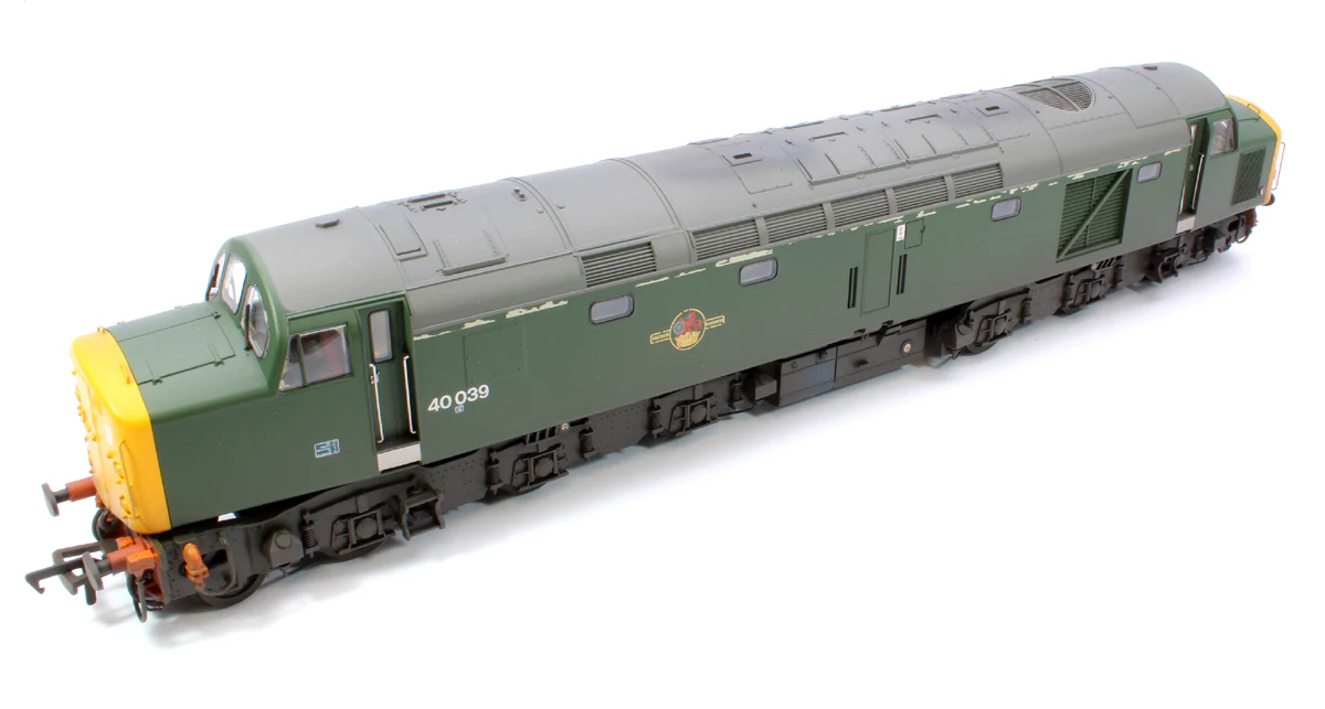 Class 40 Disc Headcode 40039 BR Green (Full Yellow Ends) Diesel Locomotive - Weathered - Image 11