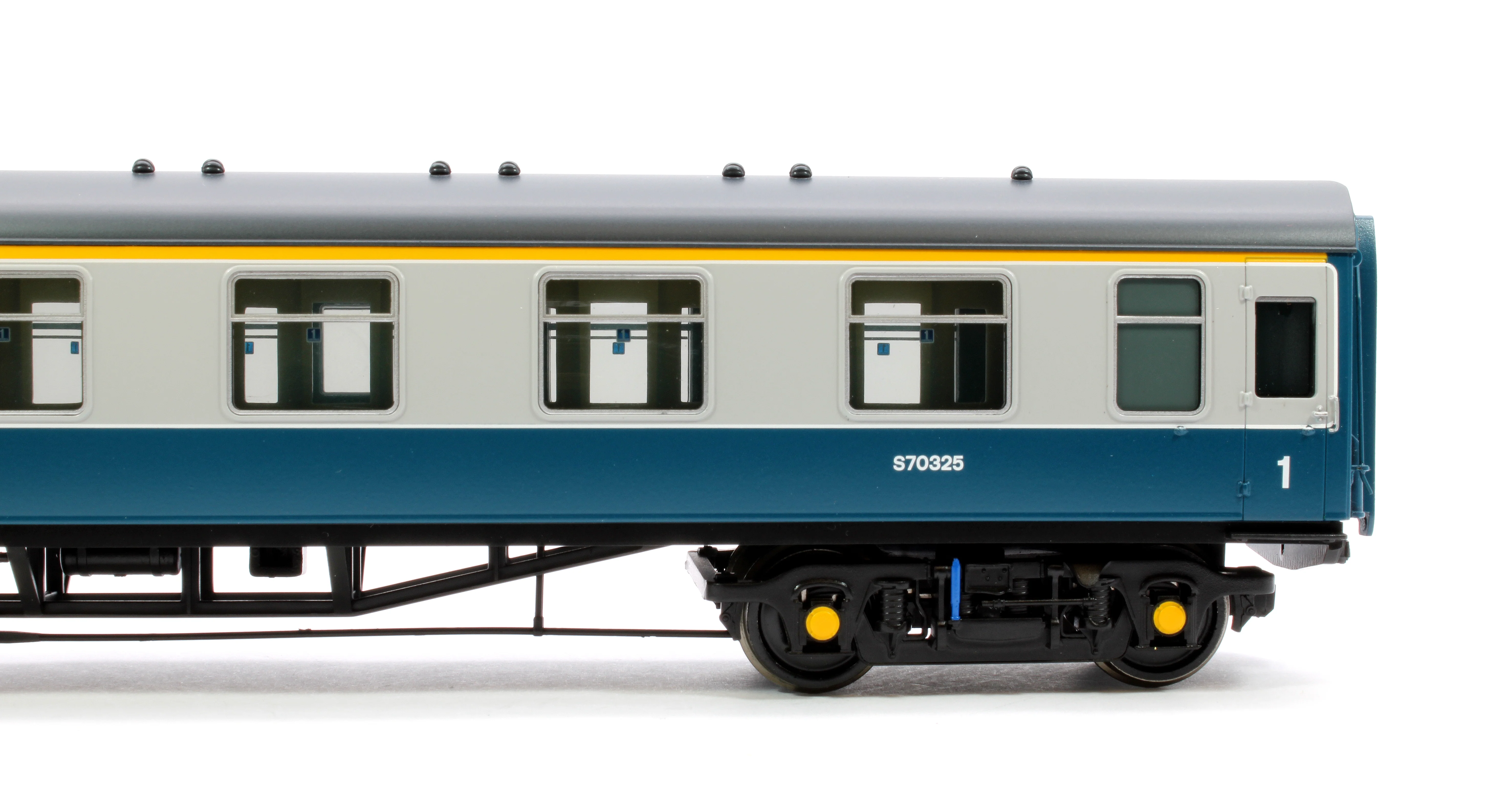 Class 411 4-CEP 4-Car EMU (Refurbished) 411506 BR Blue & Grey - Image 9