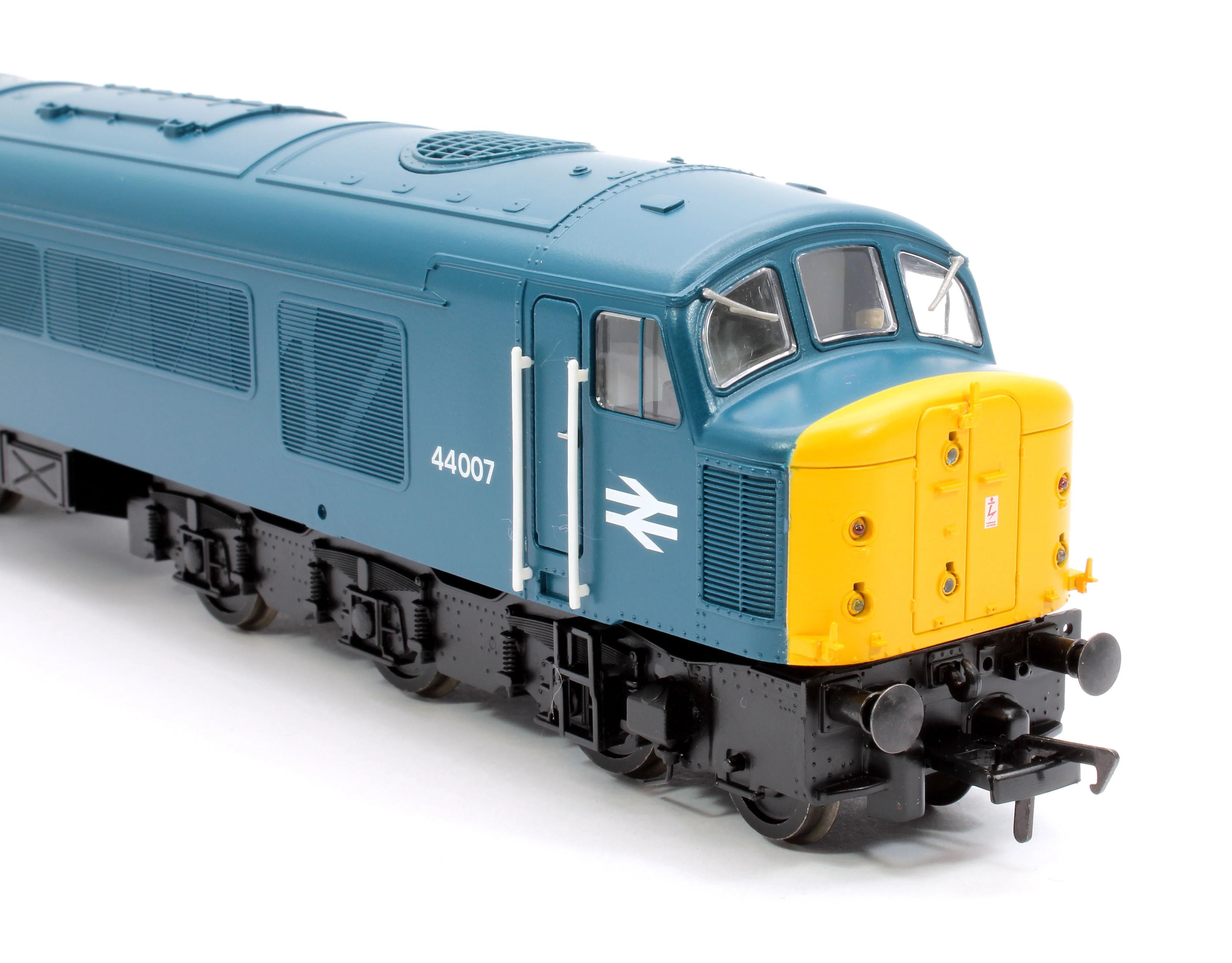32-652ASF Class 44 Disc Headcode 44007 'Ingleborough' BR Blue Diesel Locomotive - DCC Sound - Image 9