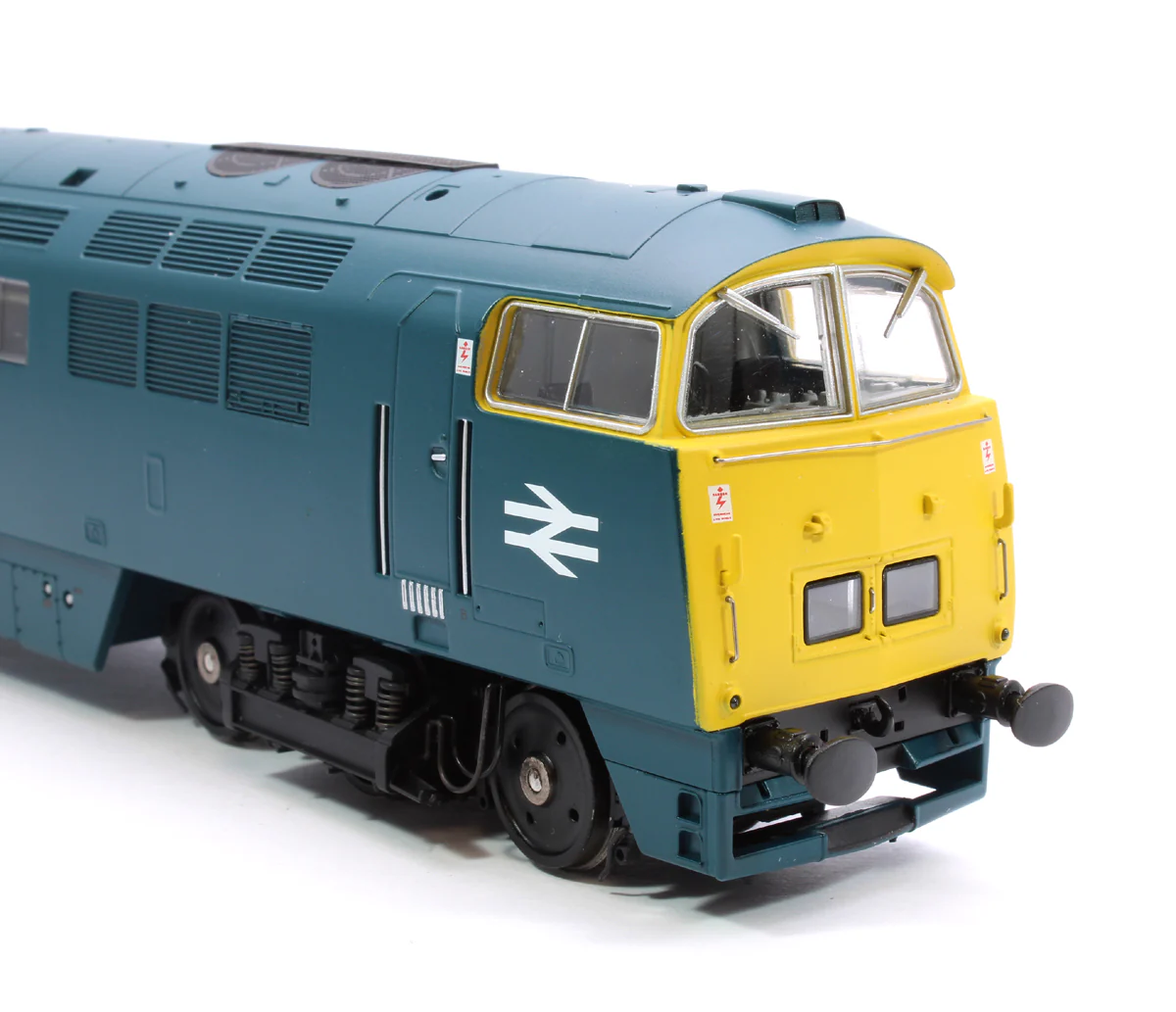 4D-003-020 Class 52 Western Trooper BR Blue Full Yellow Ends D1033 Diesel Locomotive - Image 9