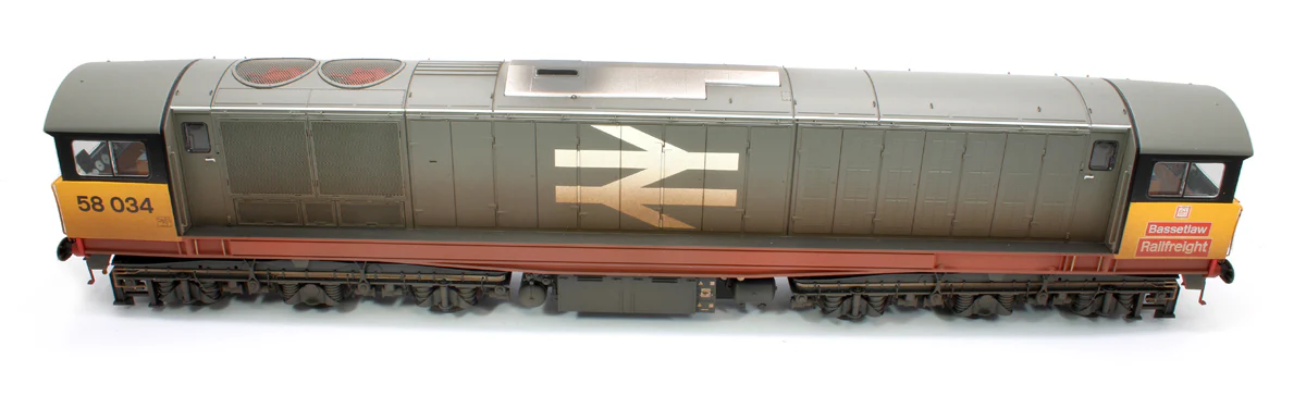 Class 58 Railfreight Red Stripe 58034 Bassetlaw Diesel Locomotive - Weathered - Image 5