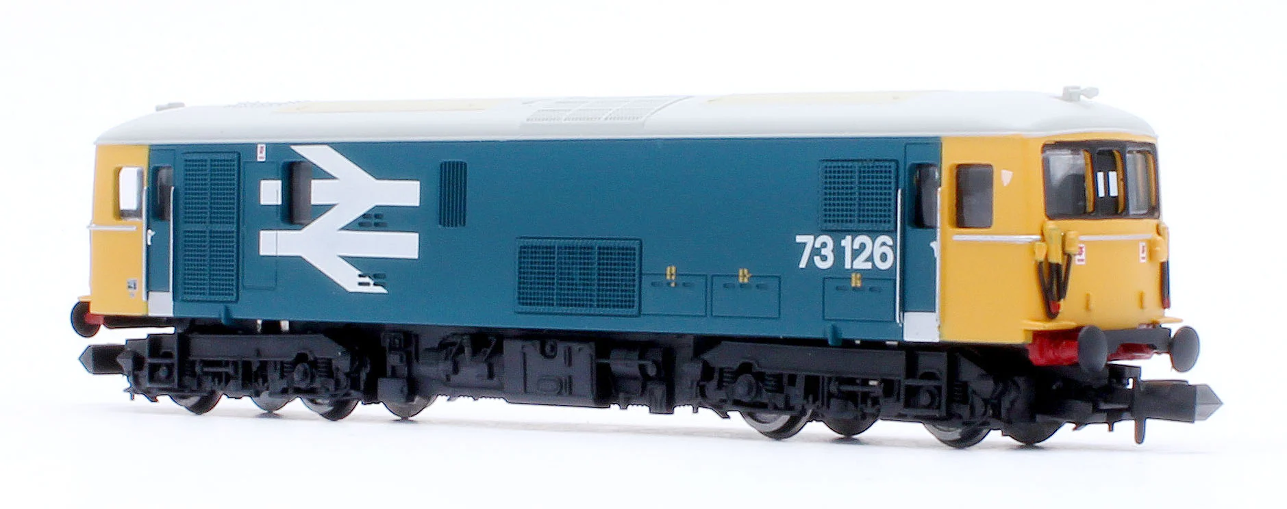 GM2210208 Class 73 126 BR Large Logo Blue Electro Diesel Locomotive - Image 3