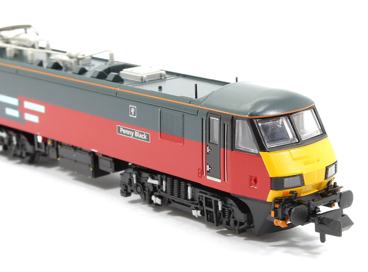 Class 90/0 90019 'Penny Black' Rail Express Systems Electric Locomotive - Image 9